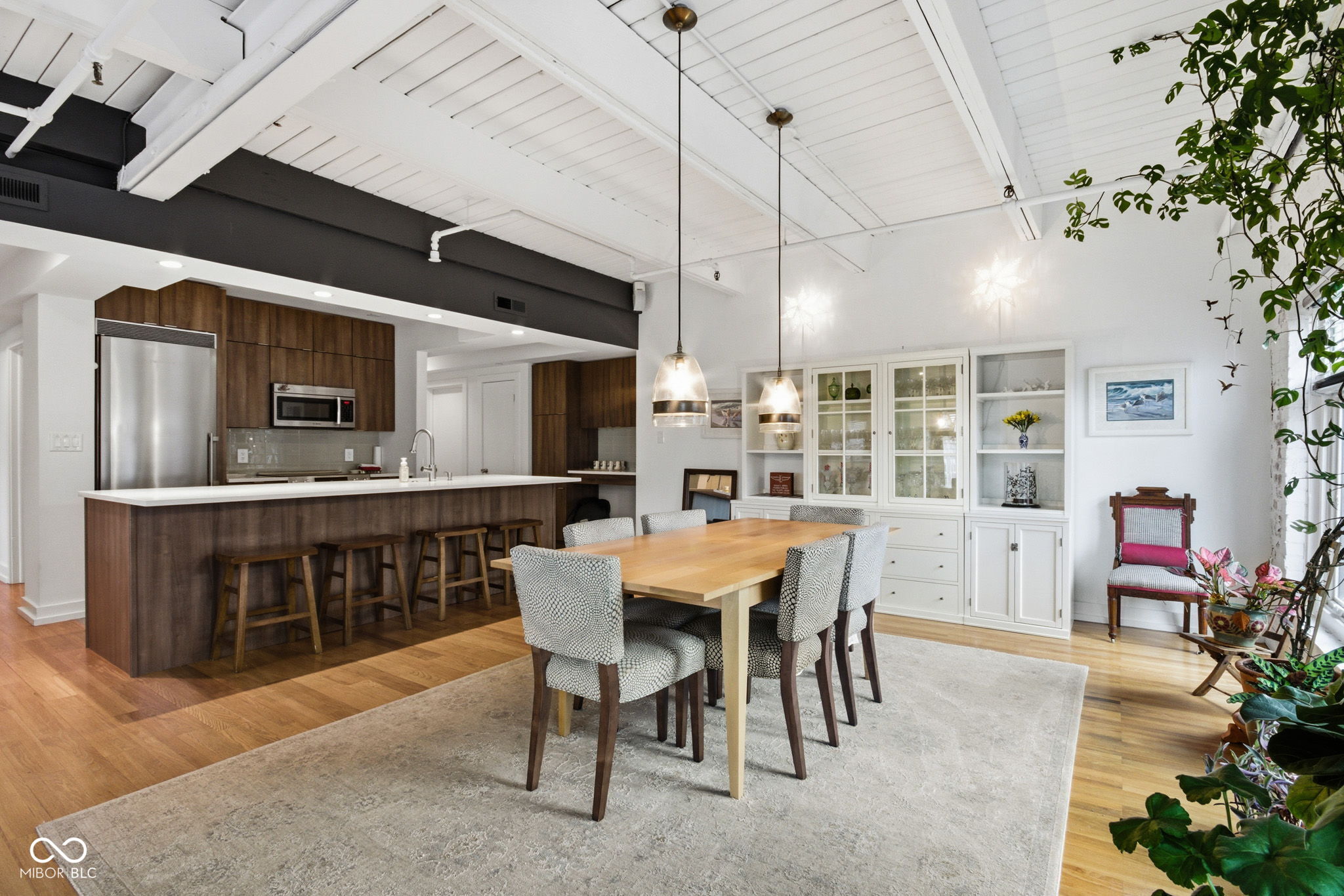 430 N Park Avenue Unit: 513