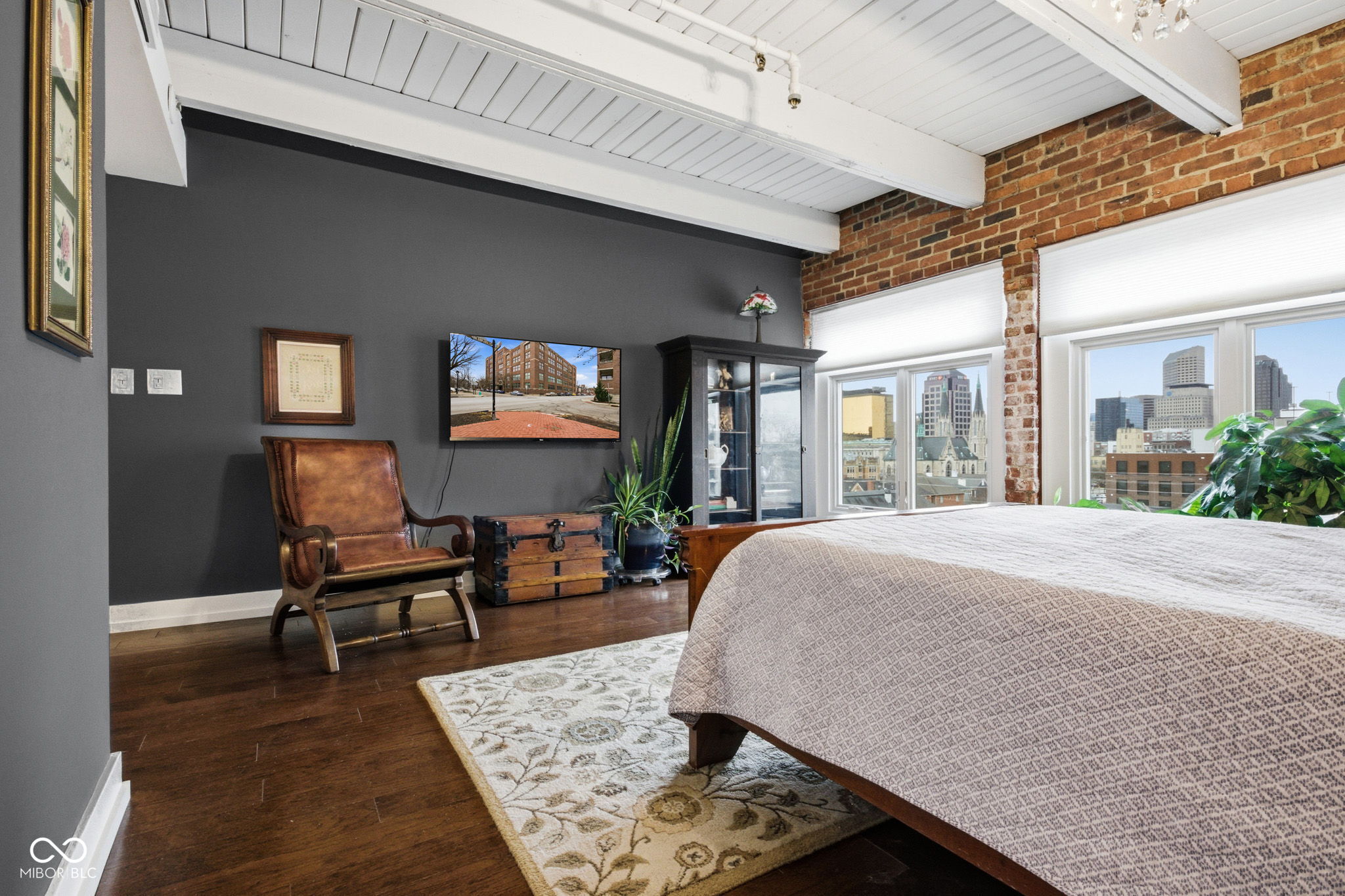 430 N Park Avenue Unit: 513