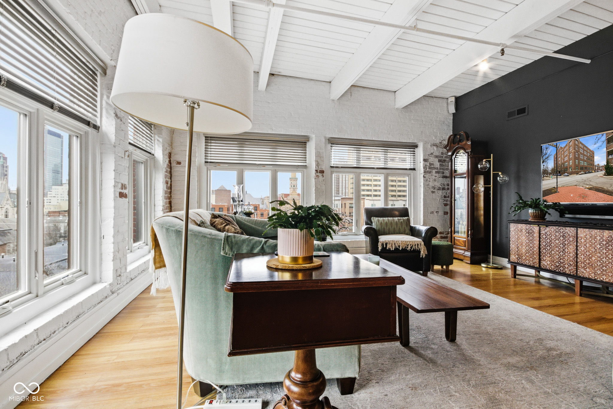 430 N Park Avenue Unit: 513