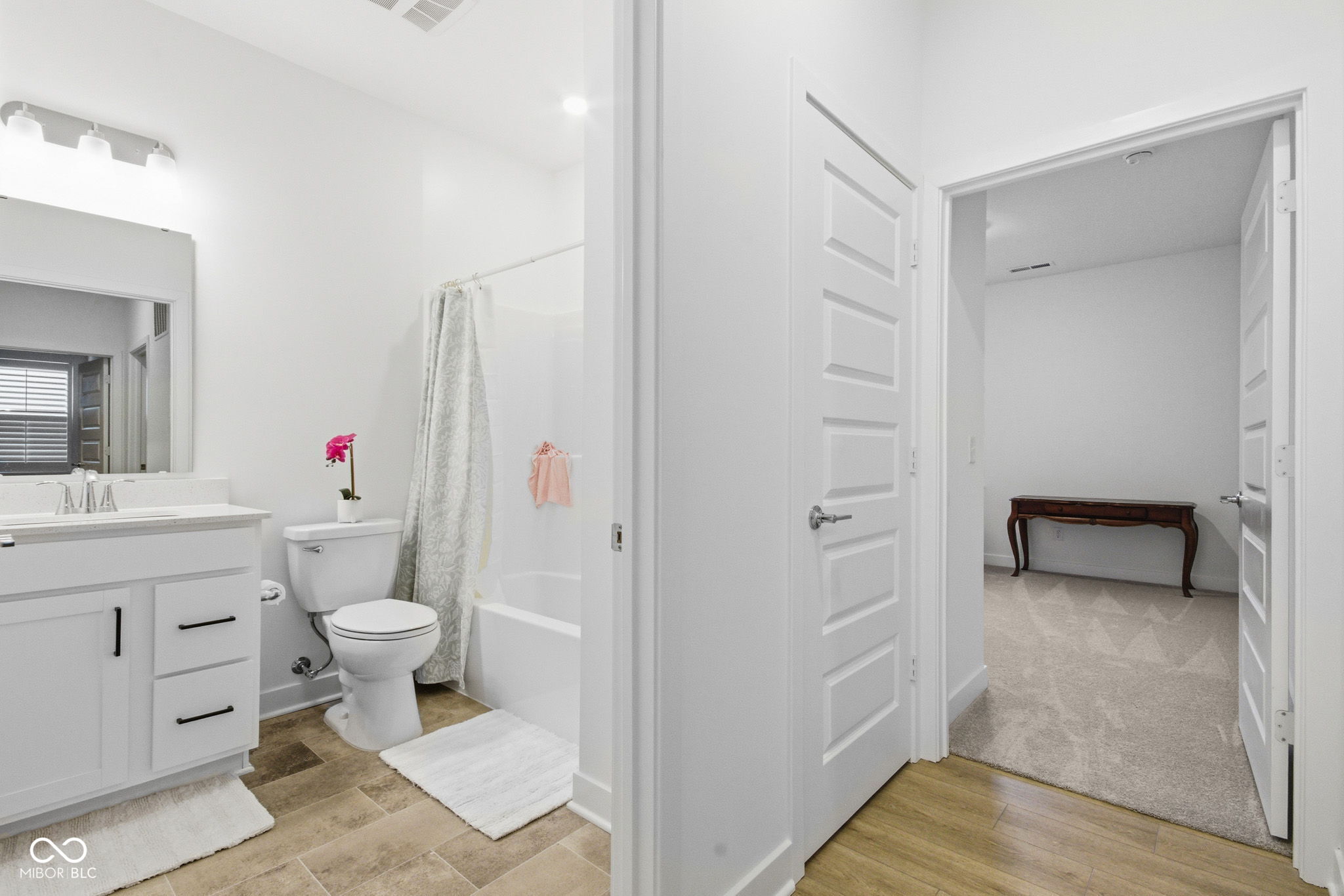 19319 Boulder Brook Lane