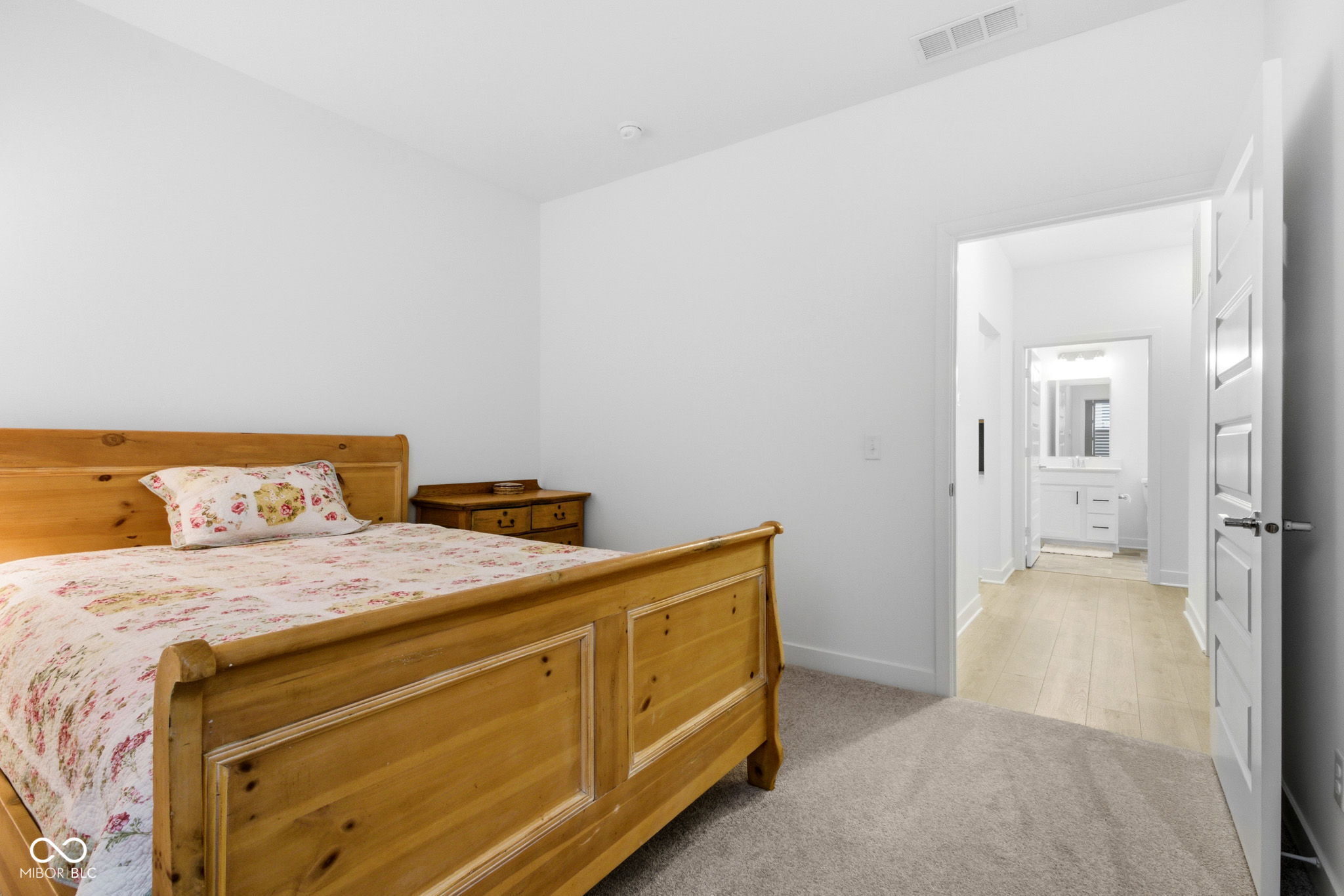 19319 Boulder Brook Lane