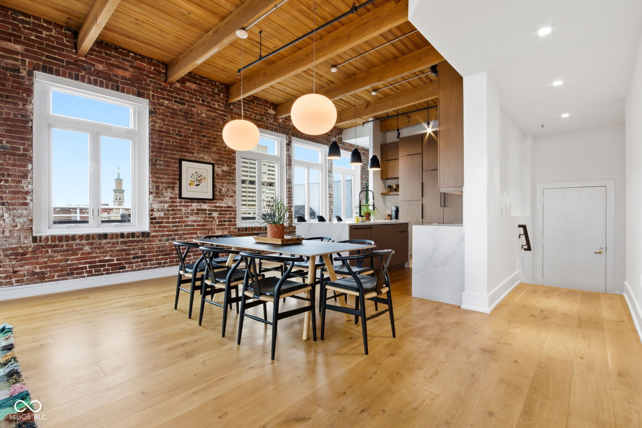 430 N Park Avenue Unit: 603-604