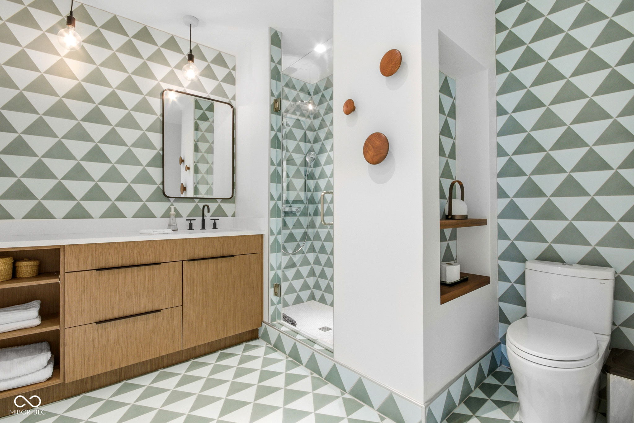 430 N Park Avenue Unit: 603-604