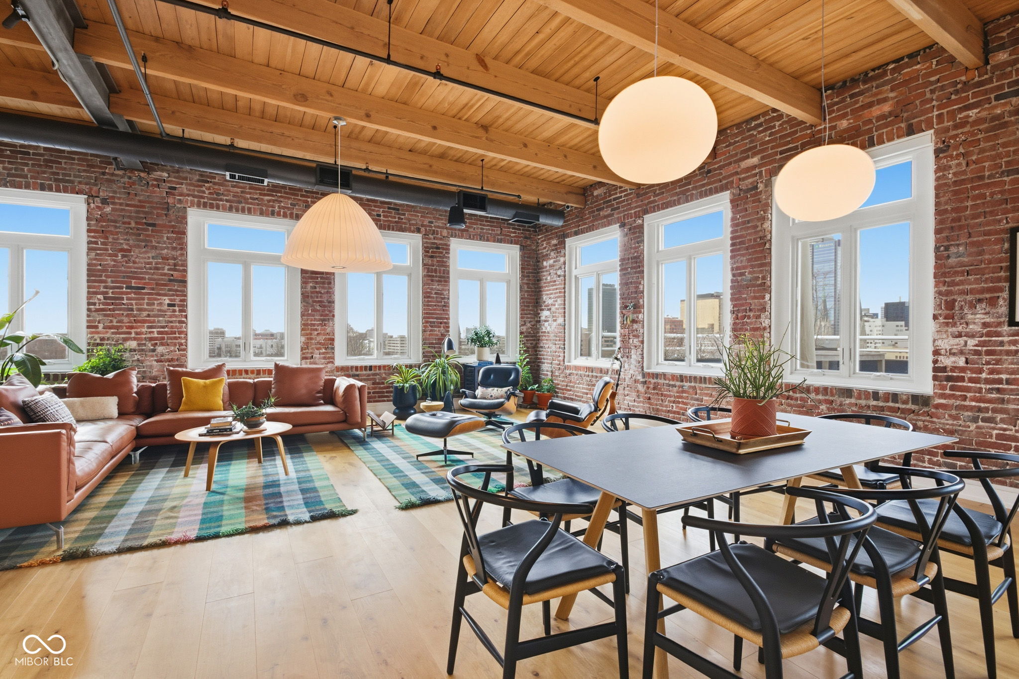 430 N Park Avenue Unit: 603-604