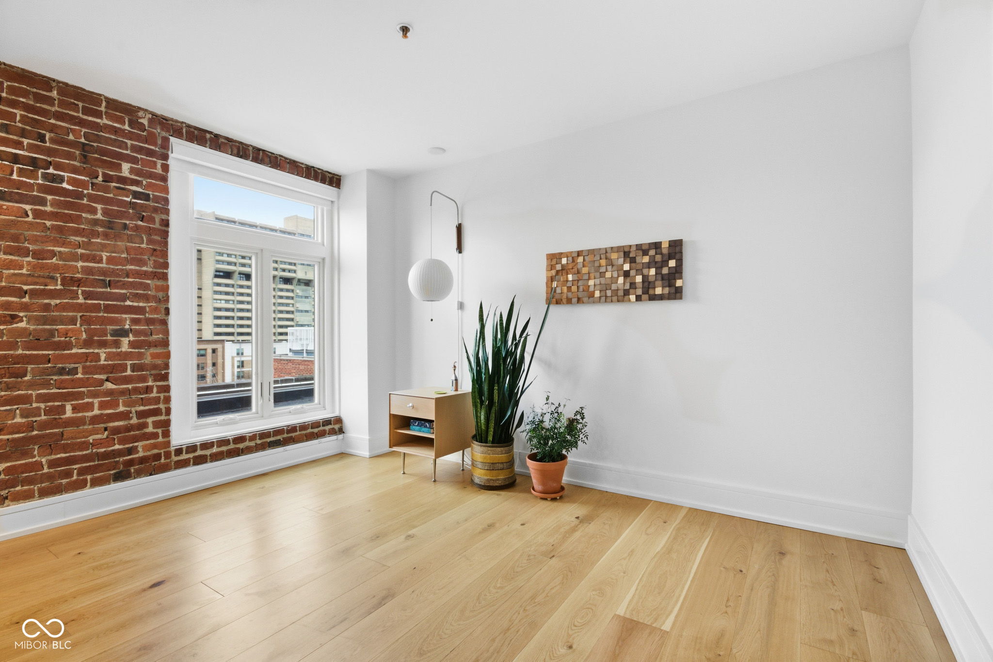 430 N Park Avenue Unit: 603-604