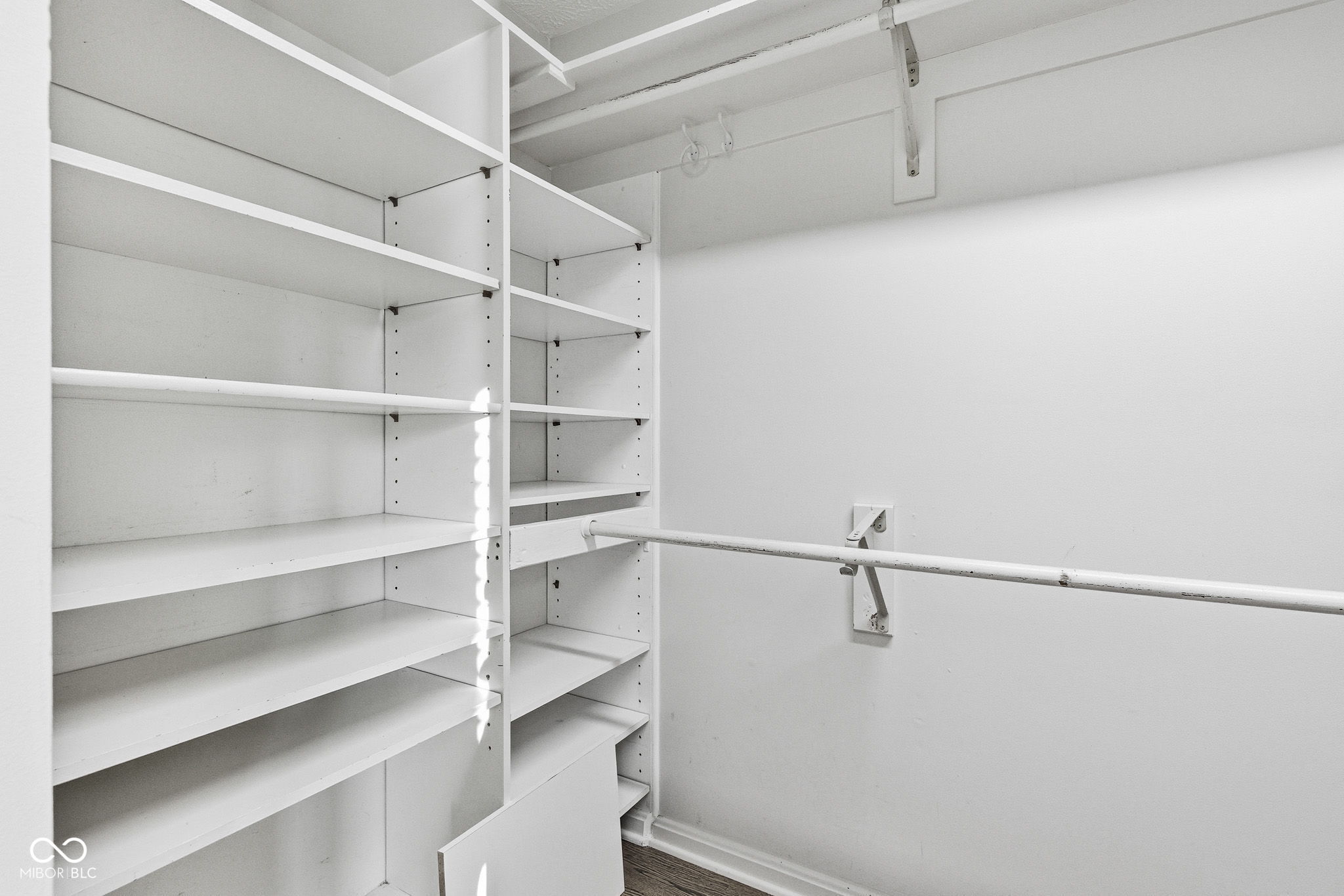 3240 Smokey Ridge Court