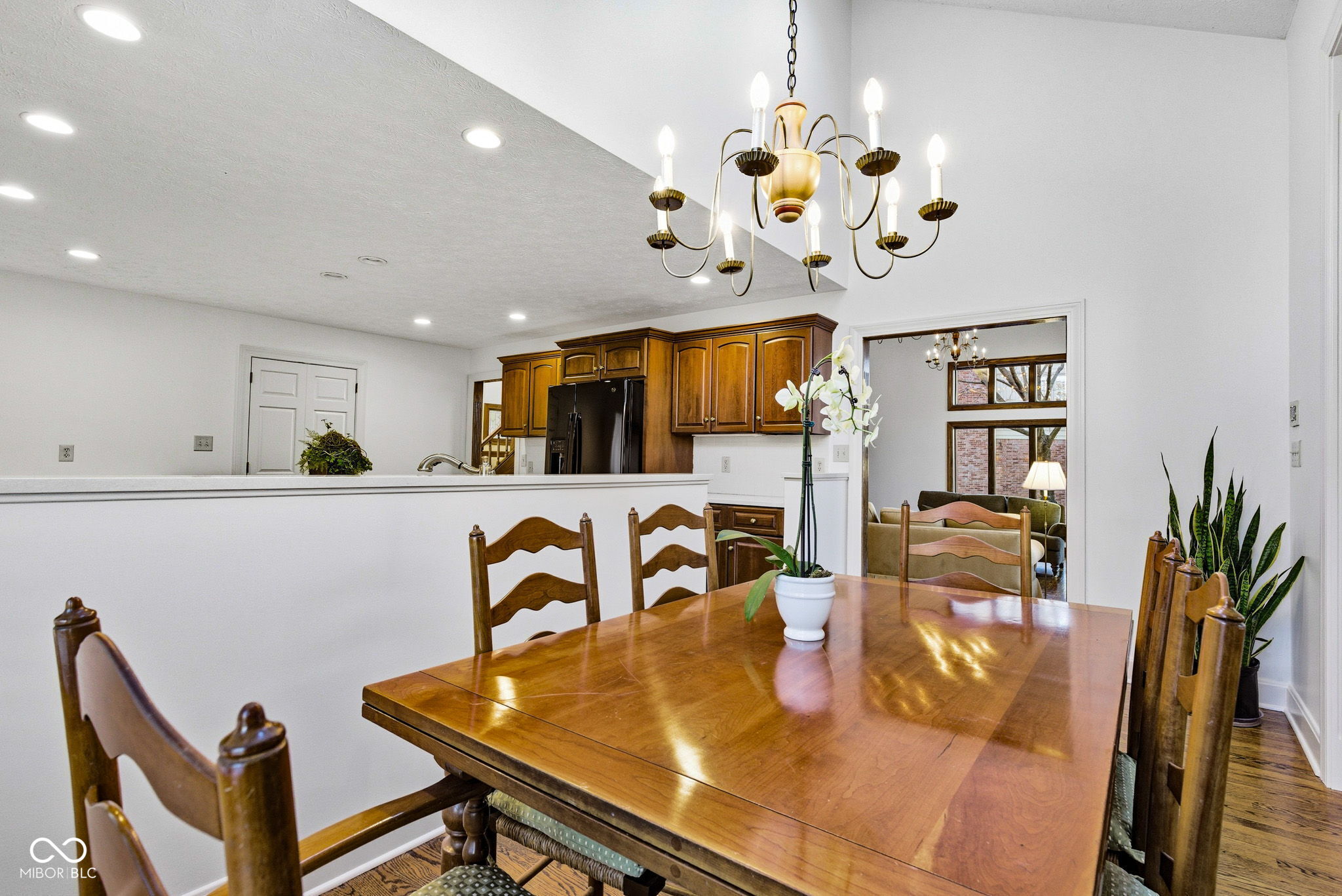 3240 Smokey Ridge Court