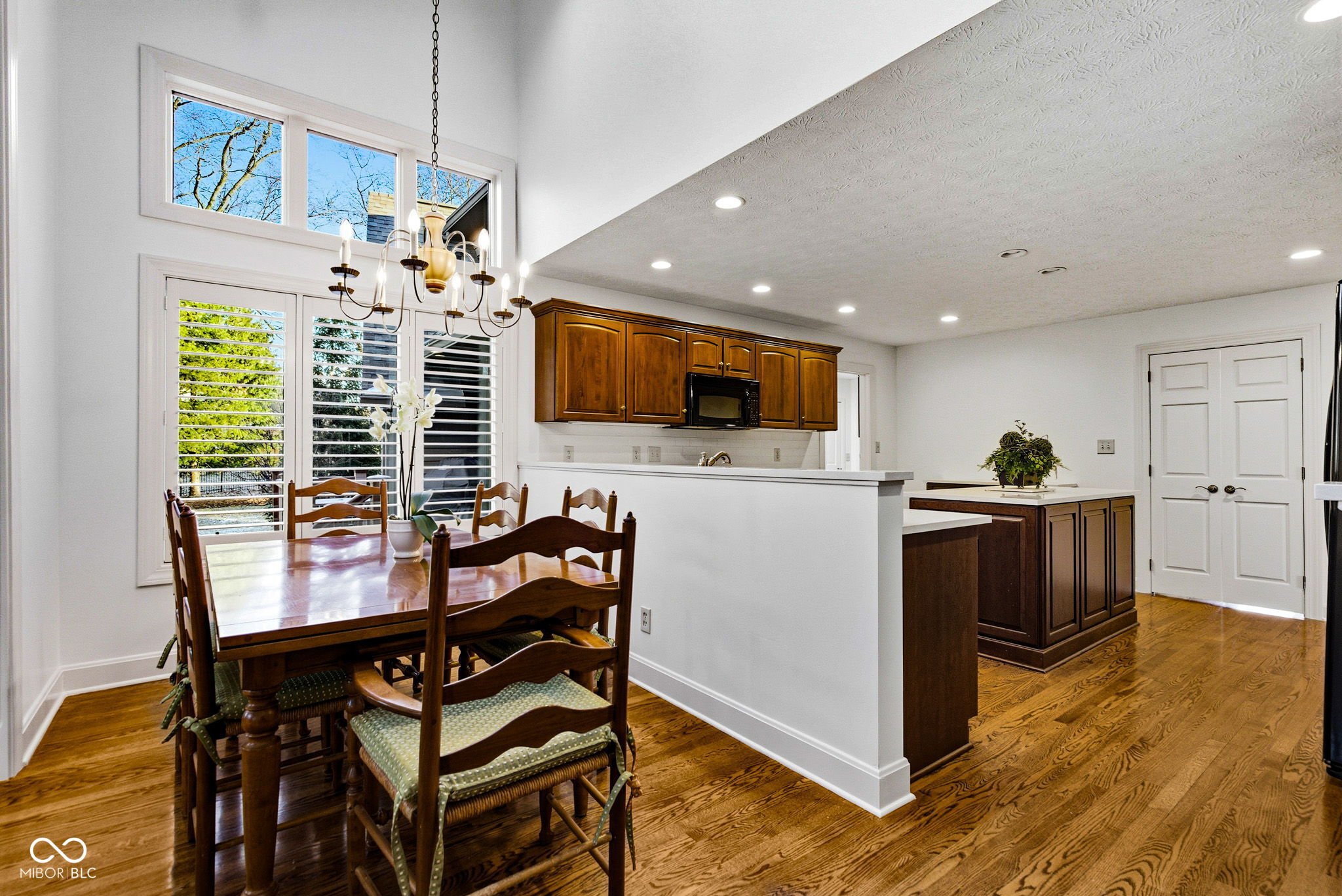 3240 Smokey Ridge Court