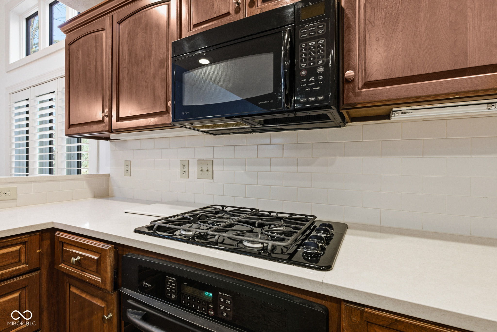 3240 Smokey Ridge Court