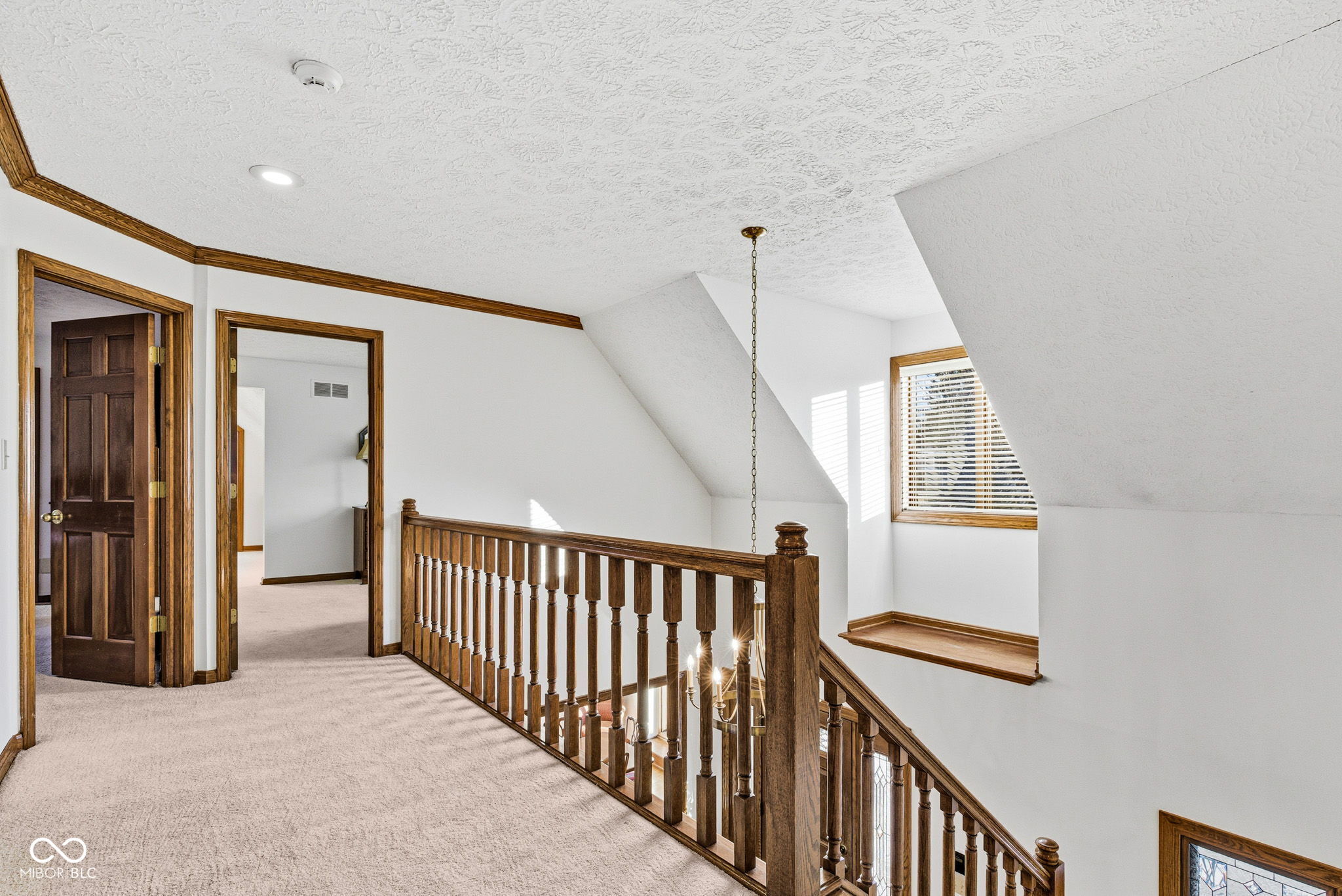 3240 Smokey Ridge Court