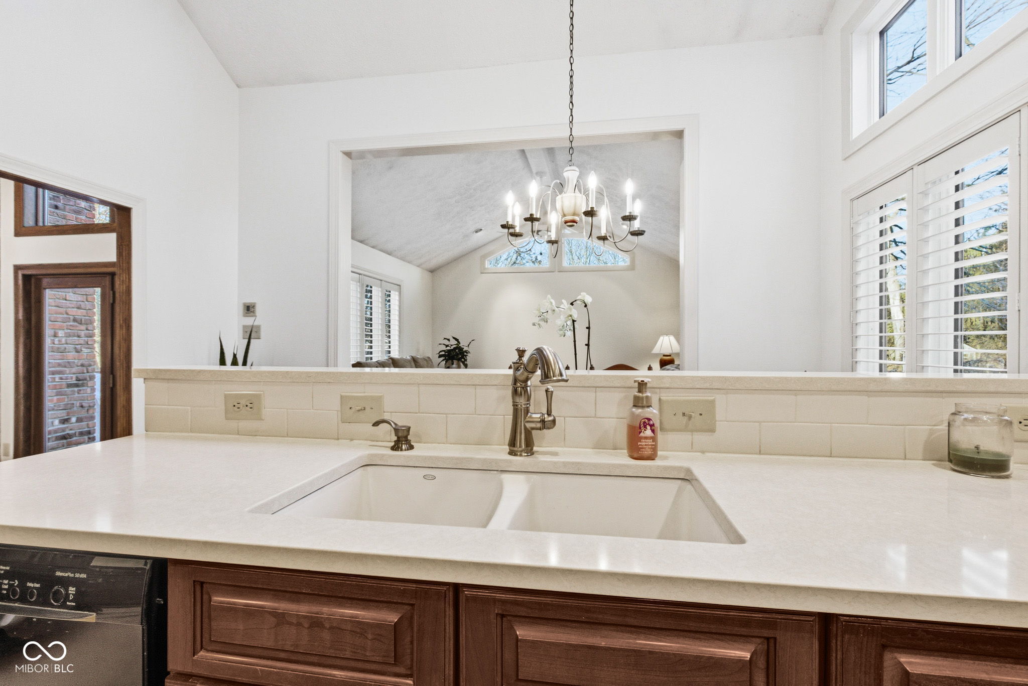 3240 Smokey Ridge Court