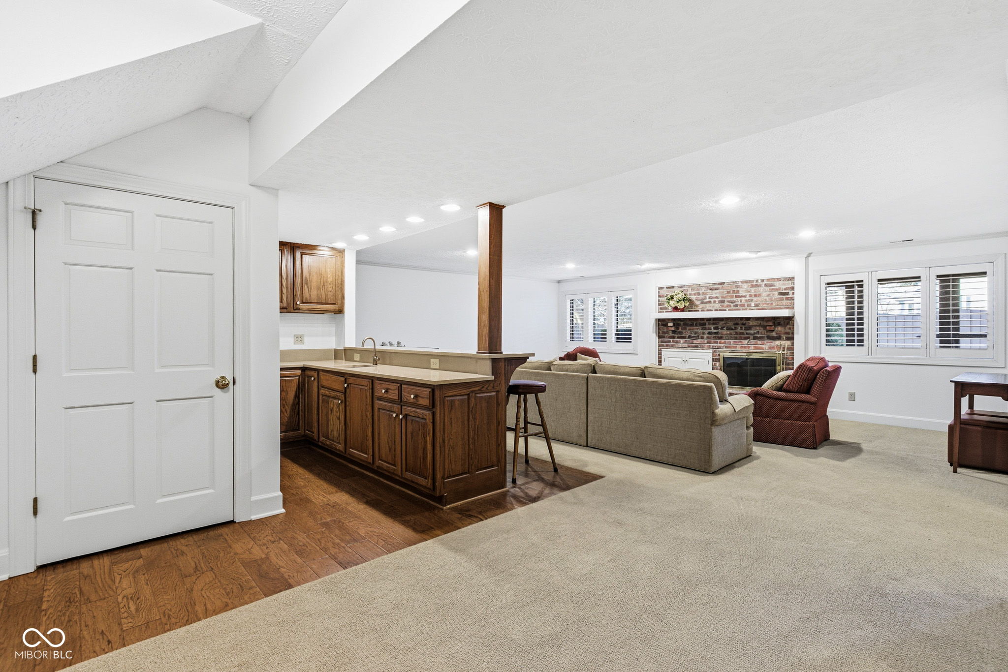 3240 Smokey Ridge Court