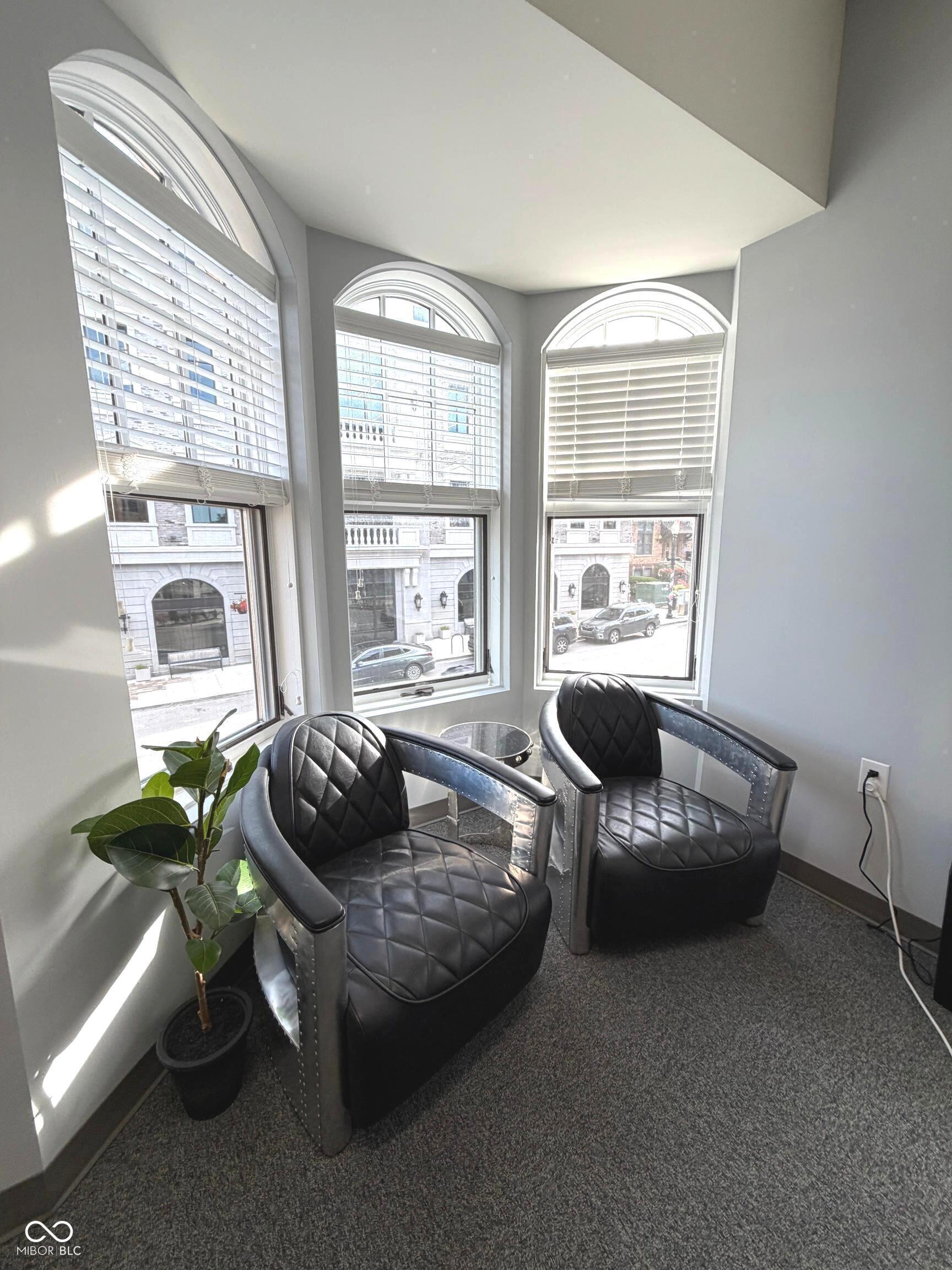 27 E Main Street Unit: 200