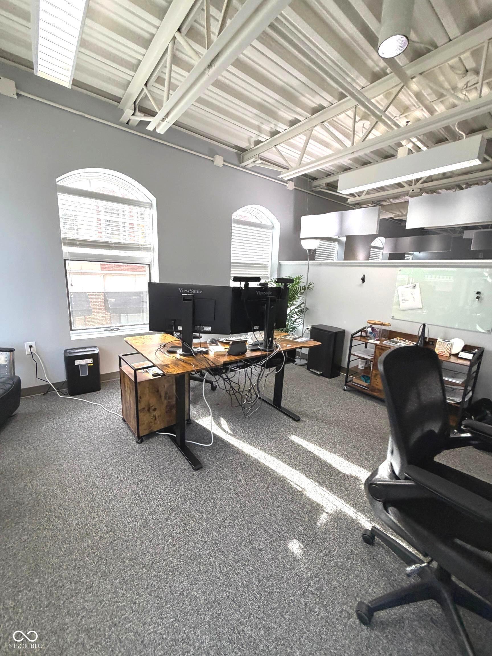 27 E Main Street Unit: 200