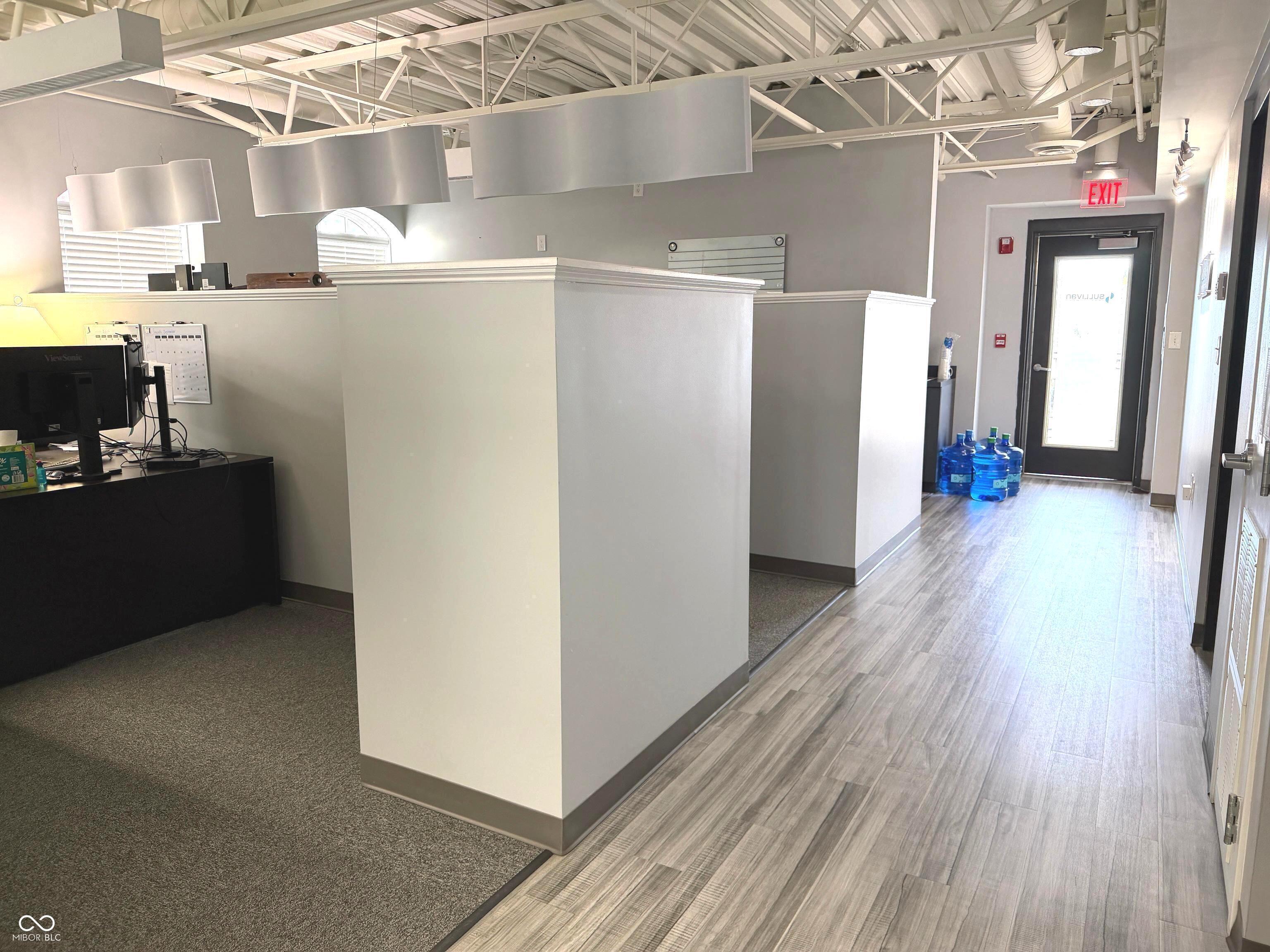 27 E Main Street Unit: 200
