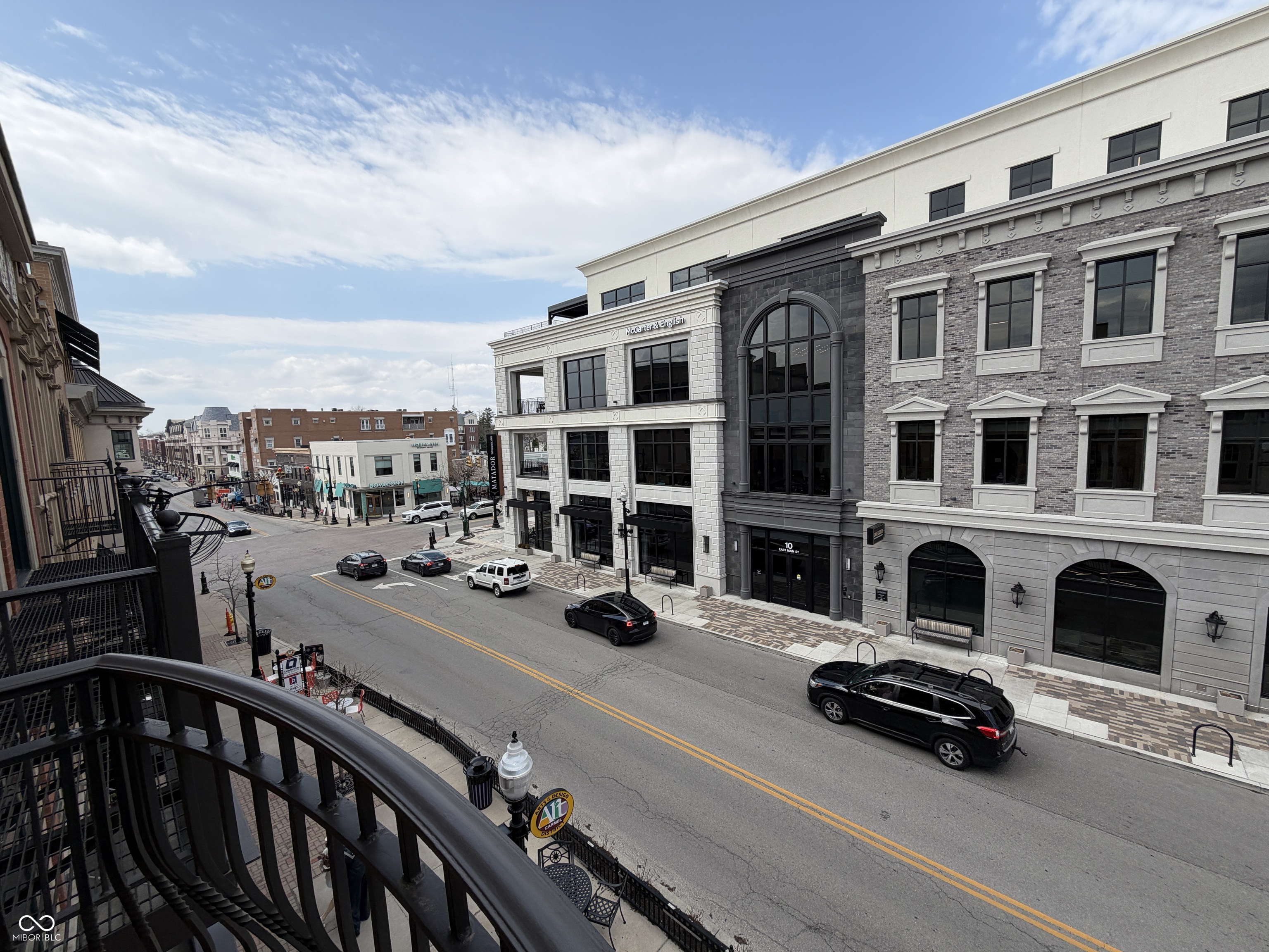 27 E Main Street Unit: 300