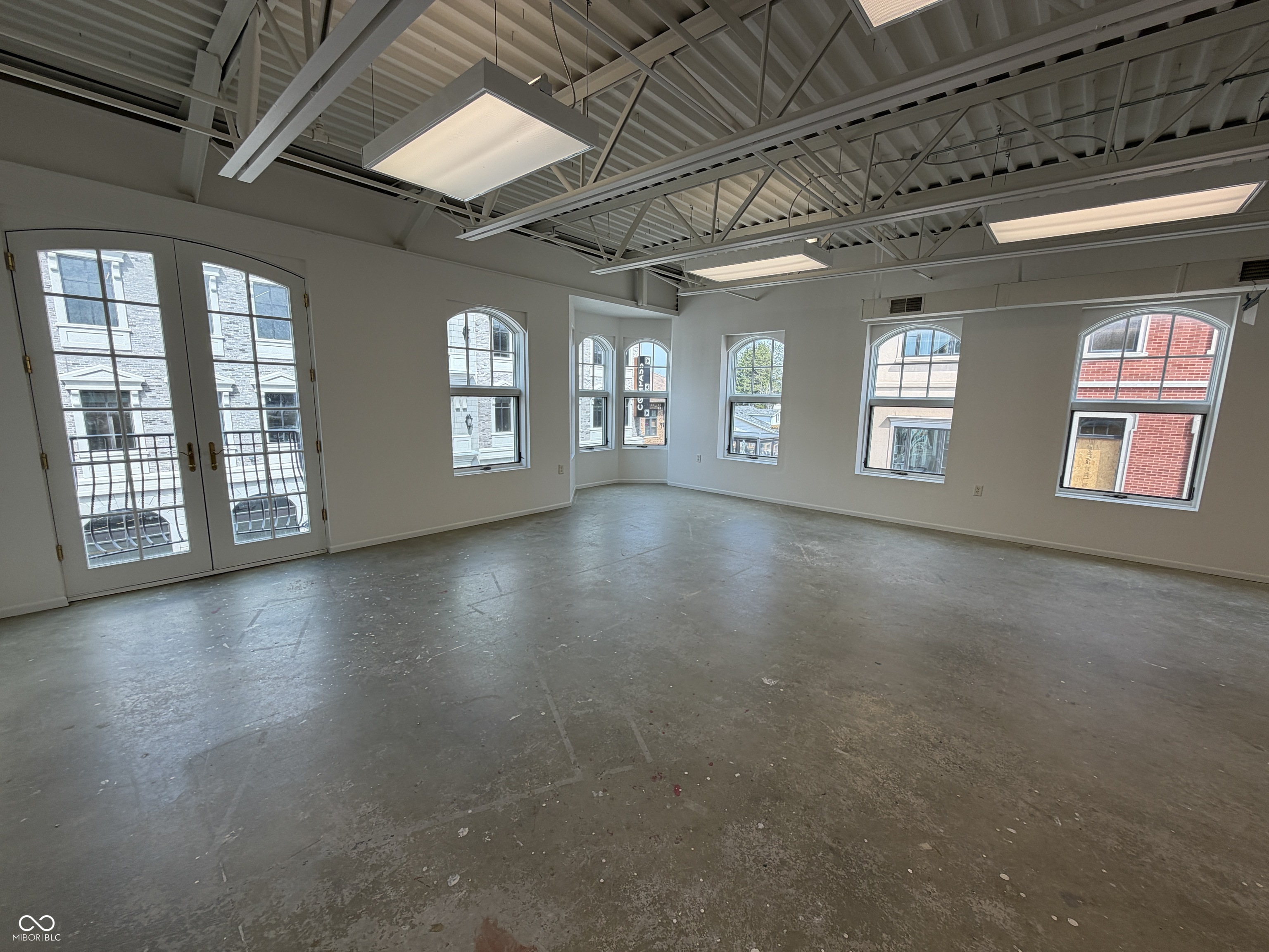 27 E Main Street Unit: 300