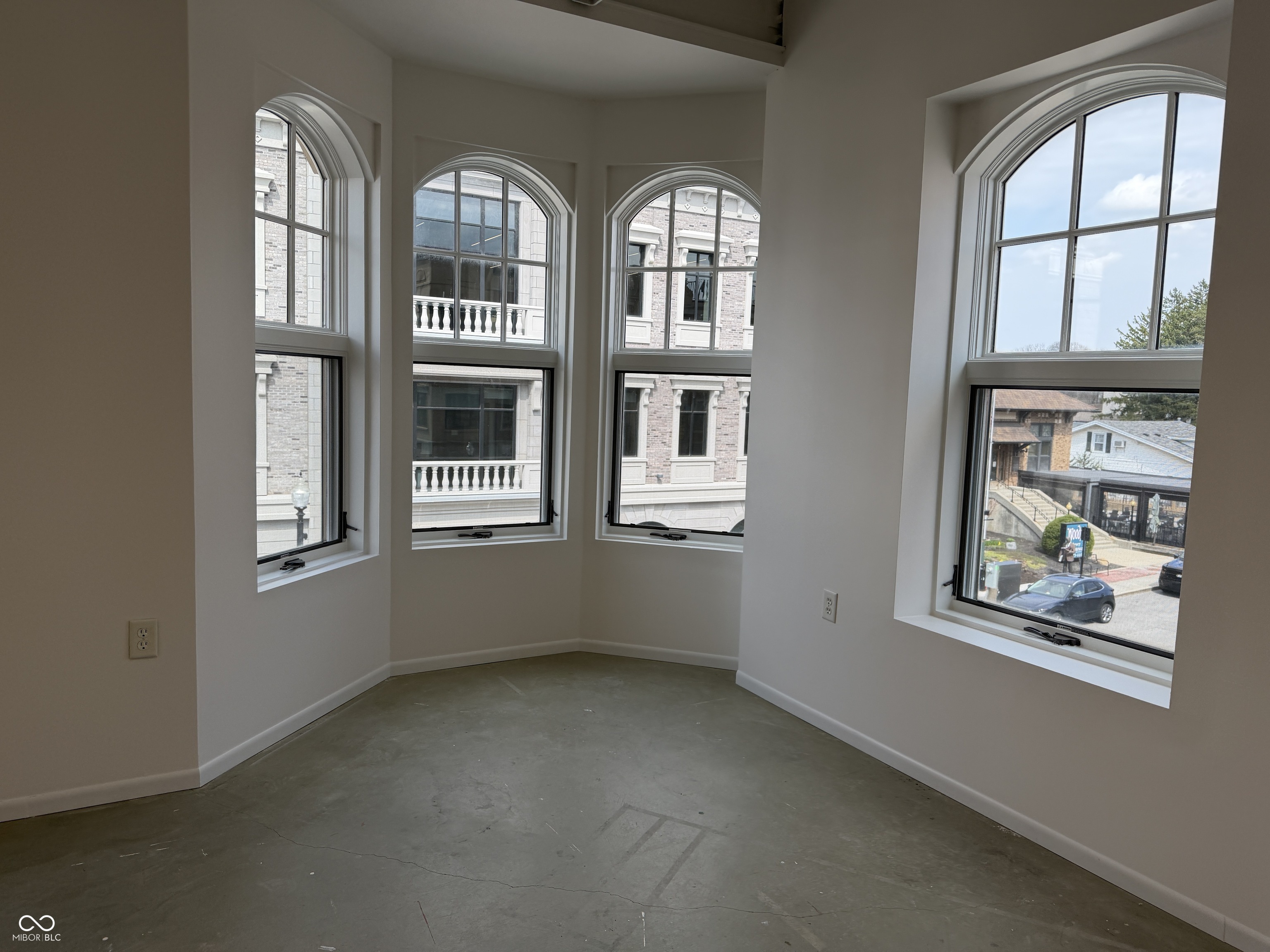 27 E Main Street Unit: 300