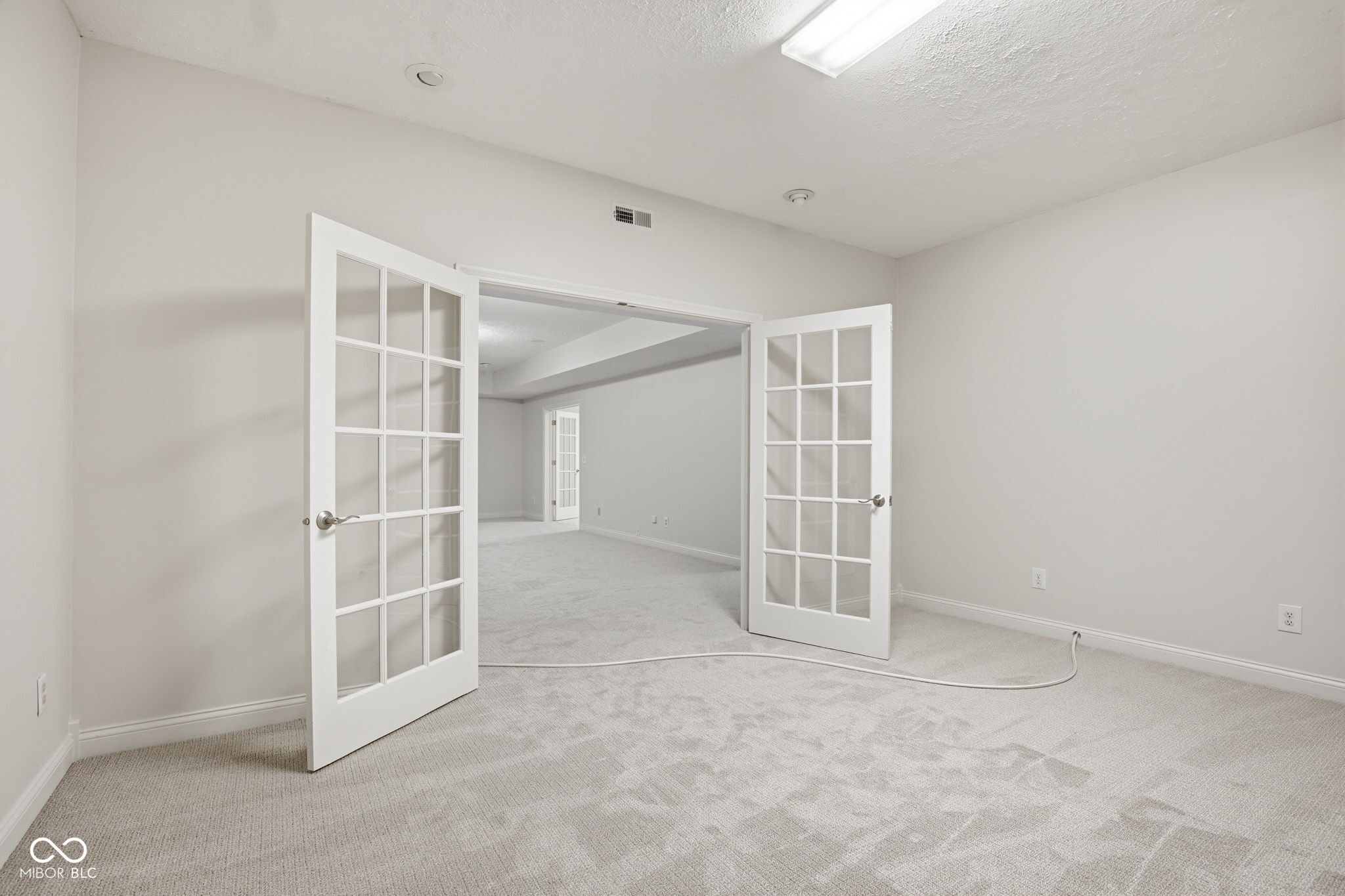 5418 Cayman Drive
