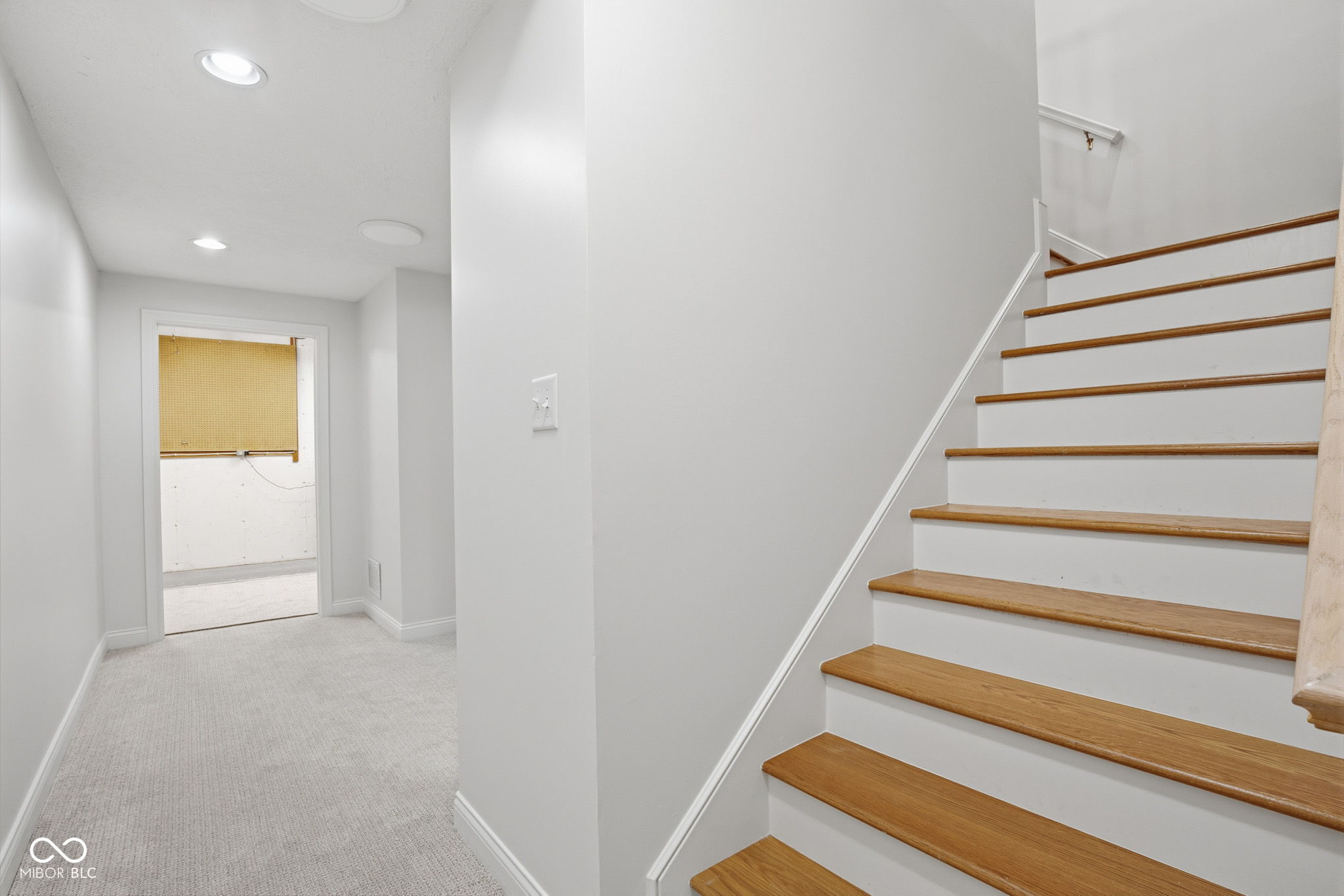 5418 Cayman Drive