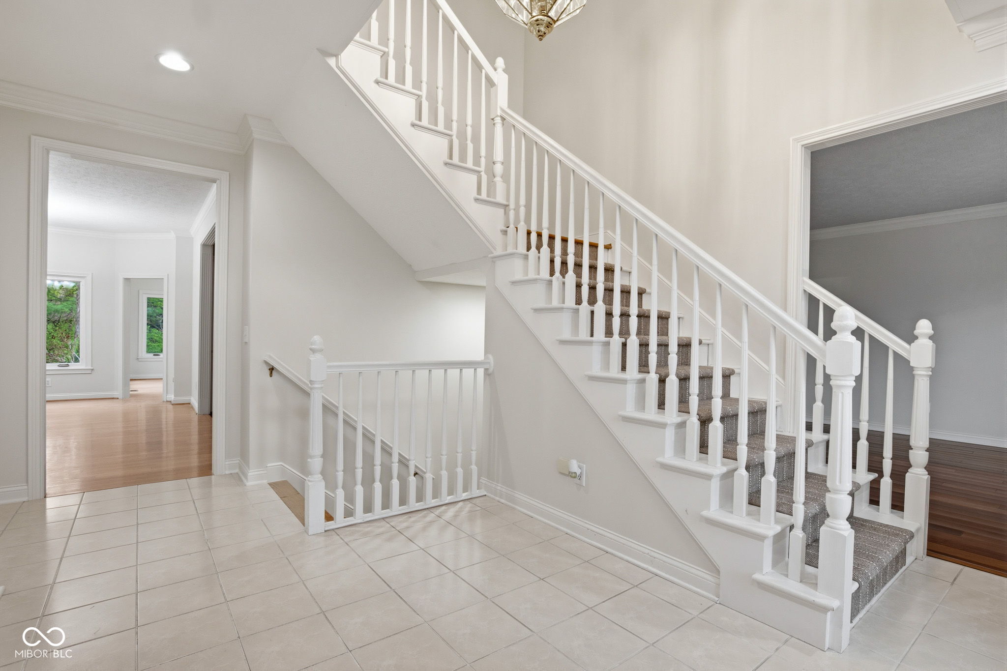 5418 Cayman Drive