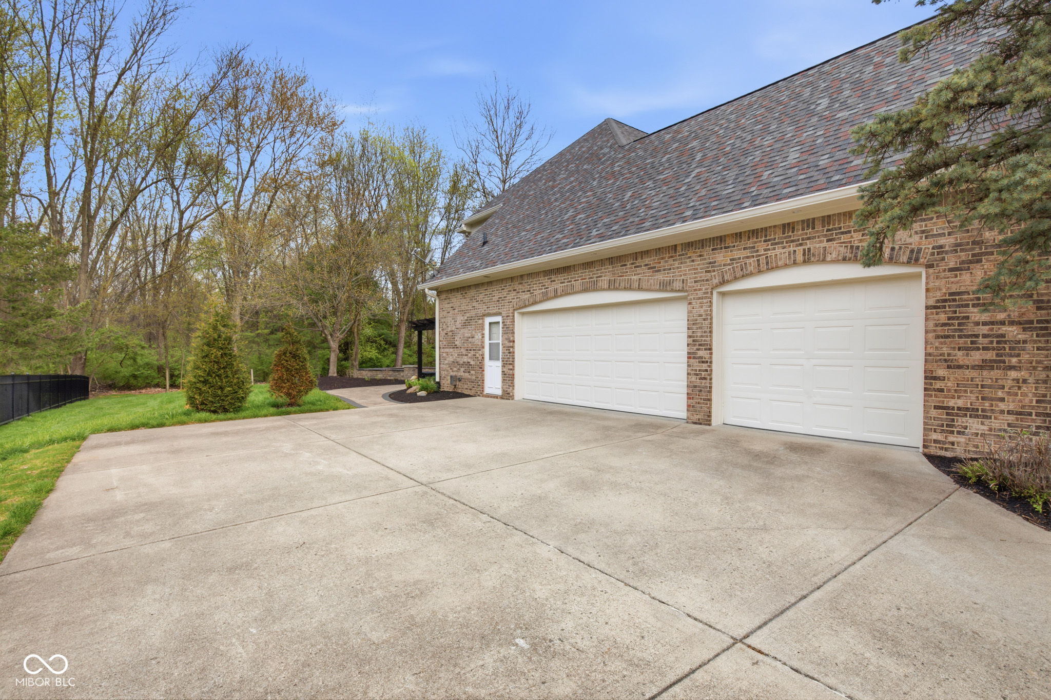 5418 Cayman Drive