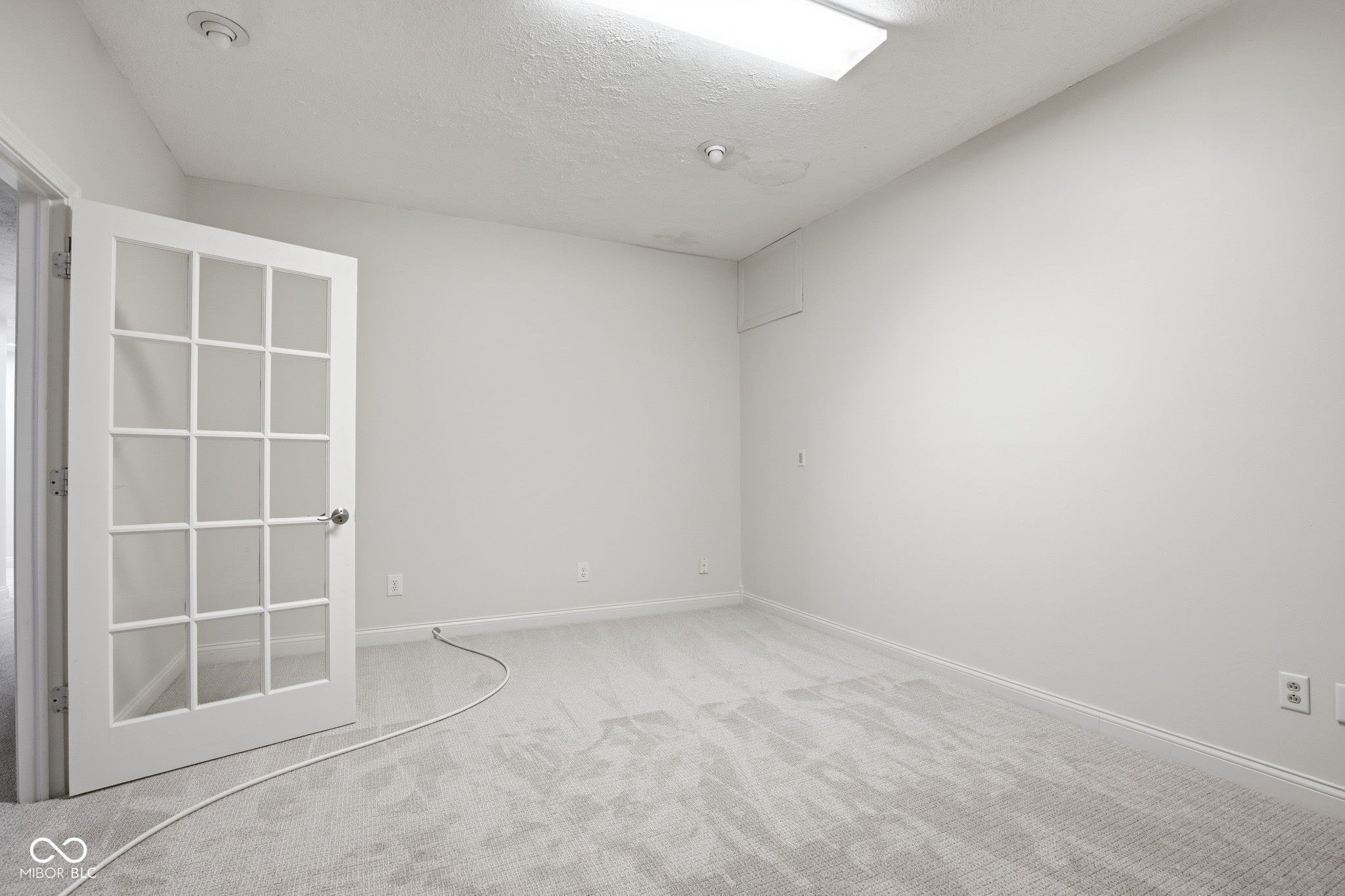 5418 Cayman Drive