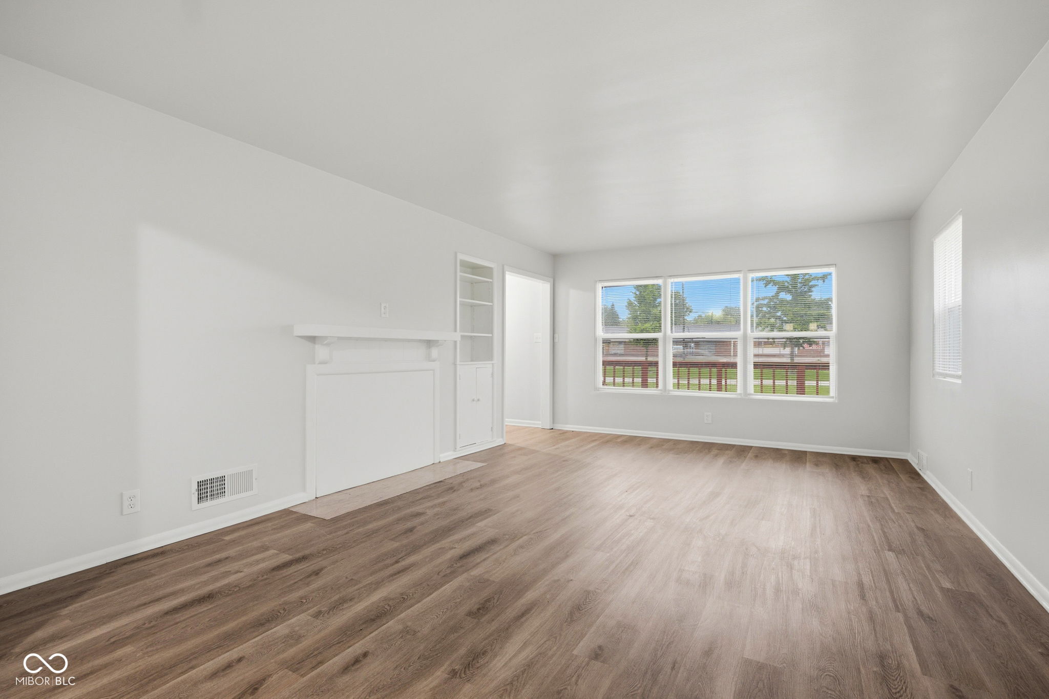 6808 Madison Avenue