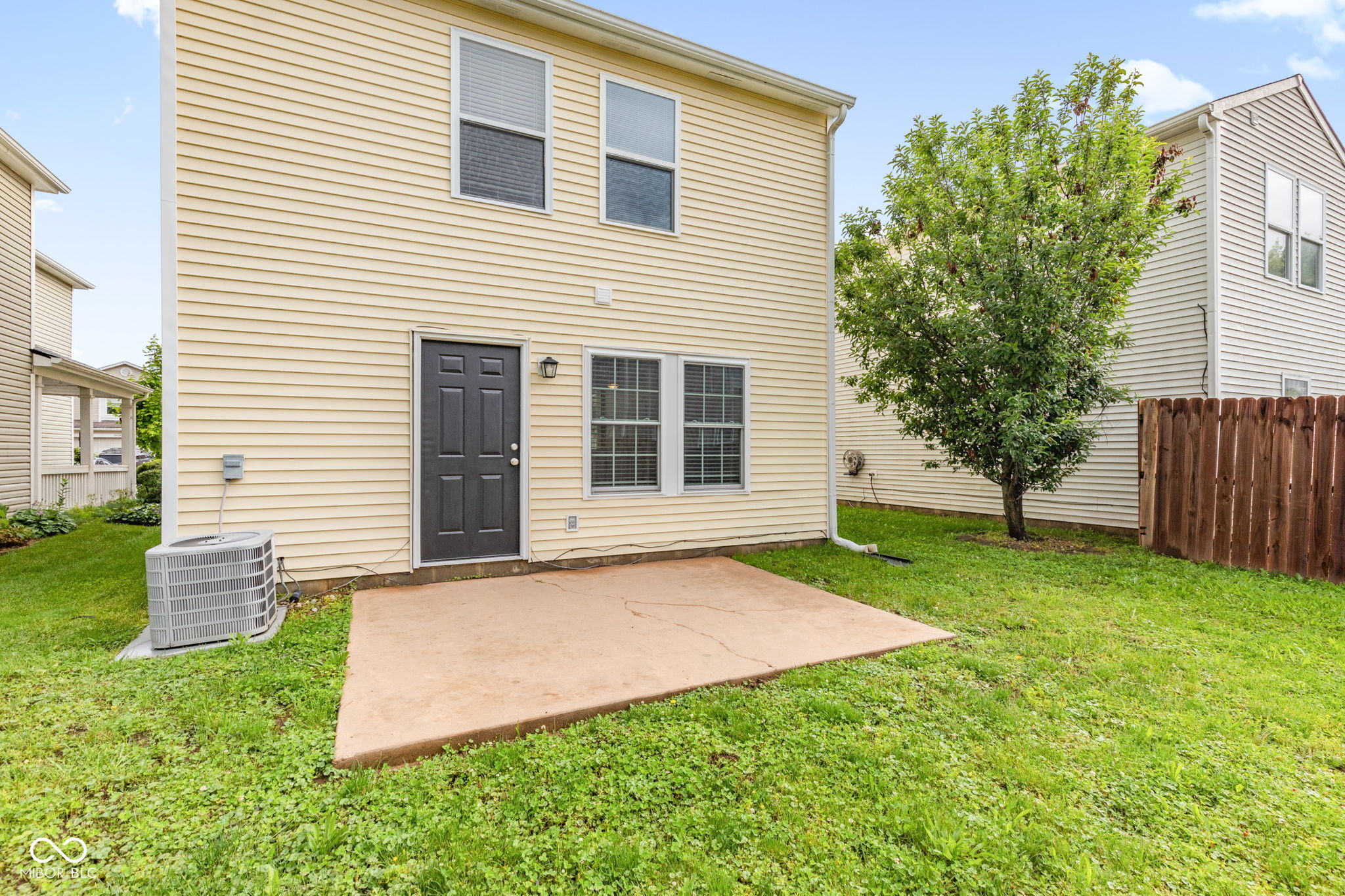 2433 Black Antler Court