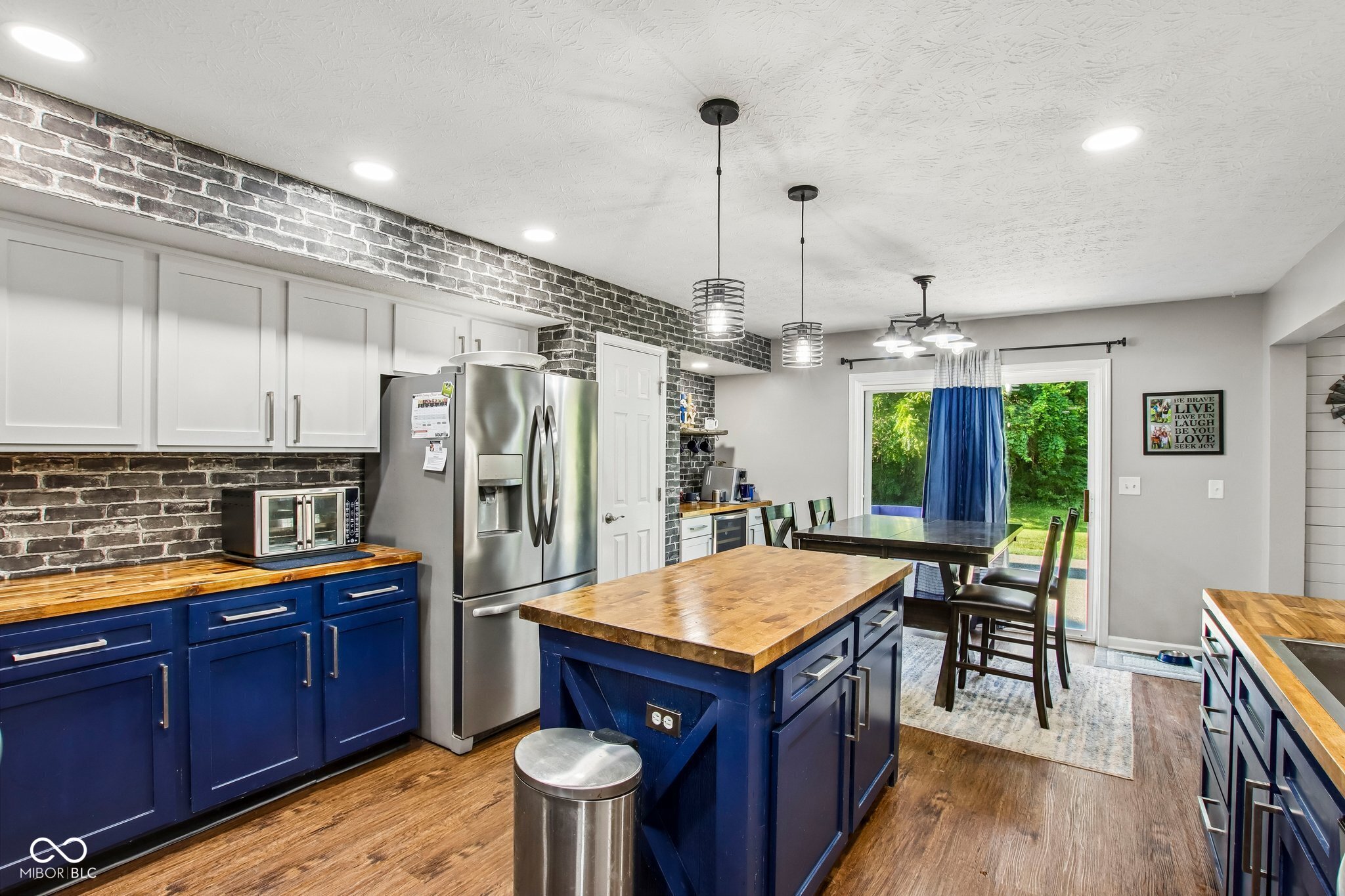 7147 Topp Creek Court