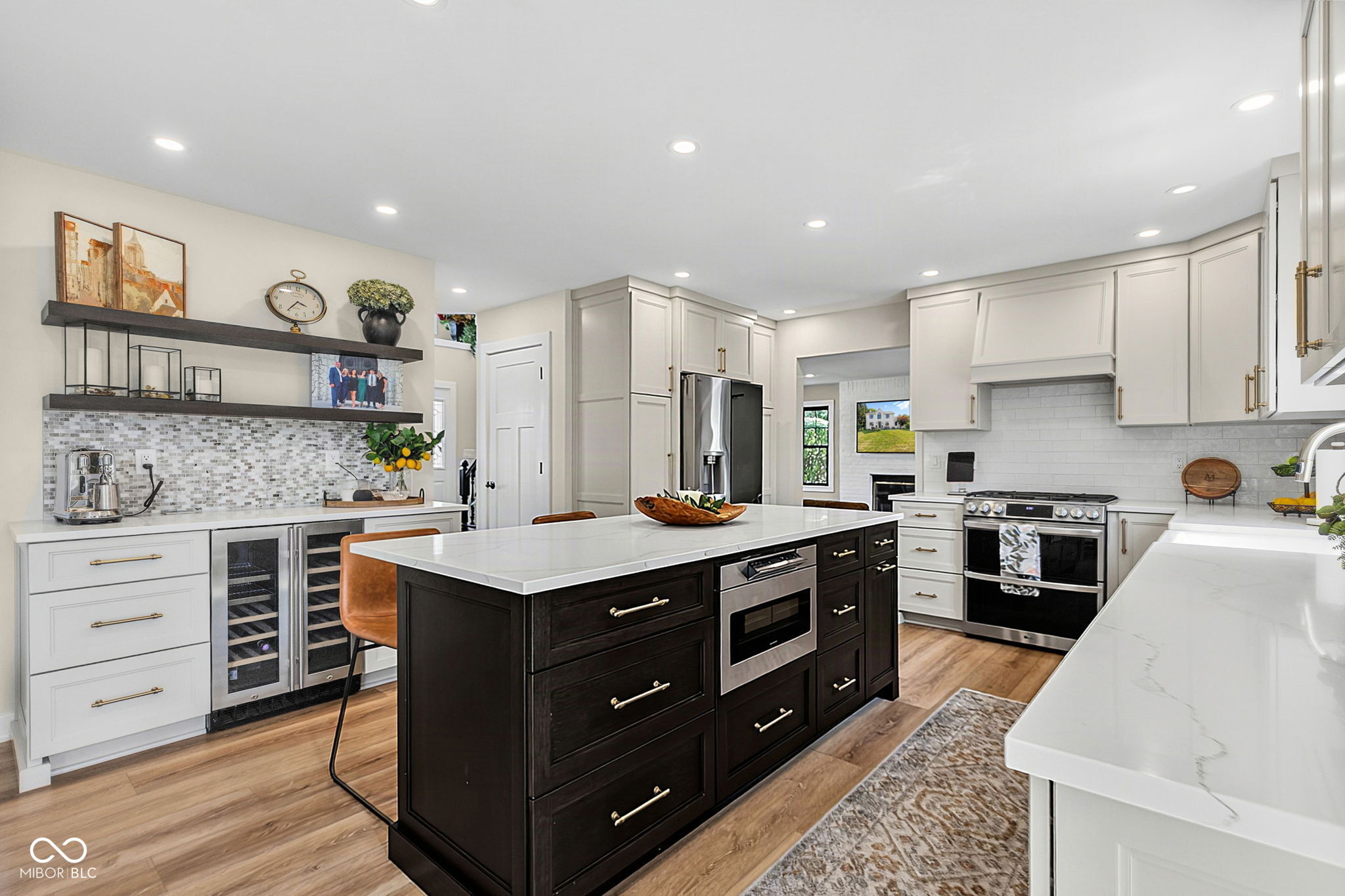 3209 Hazel Foster W
