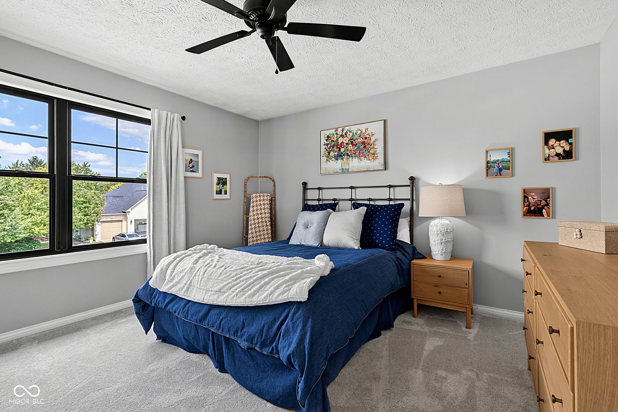 3209 Hazel Foster W