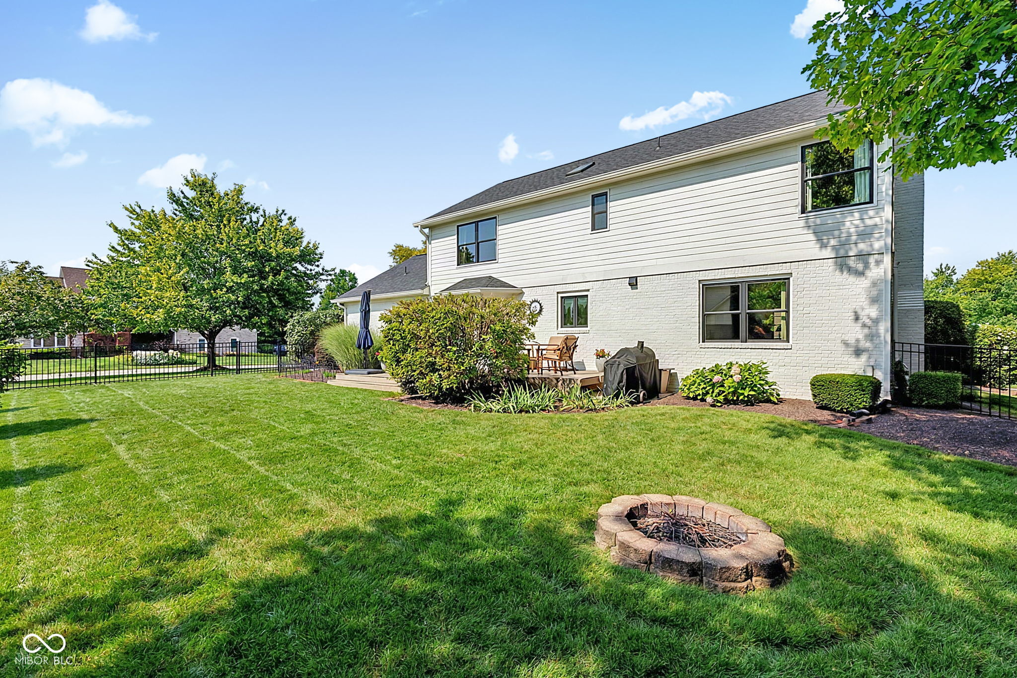 3209 Hazel Foster W