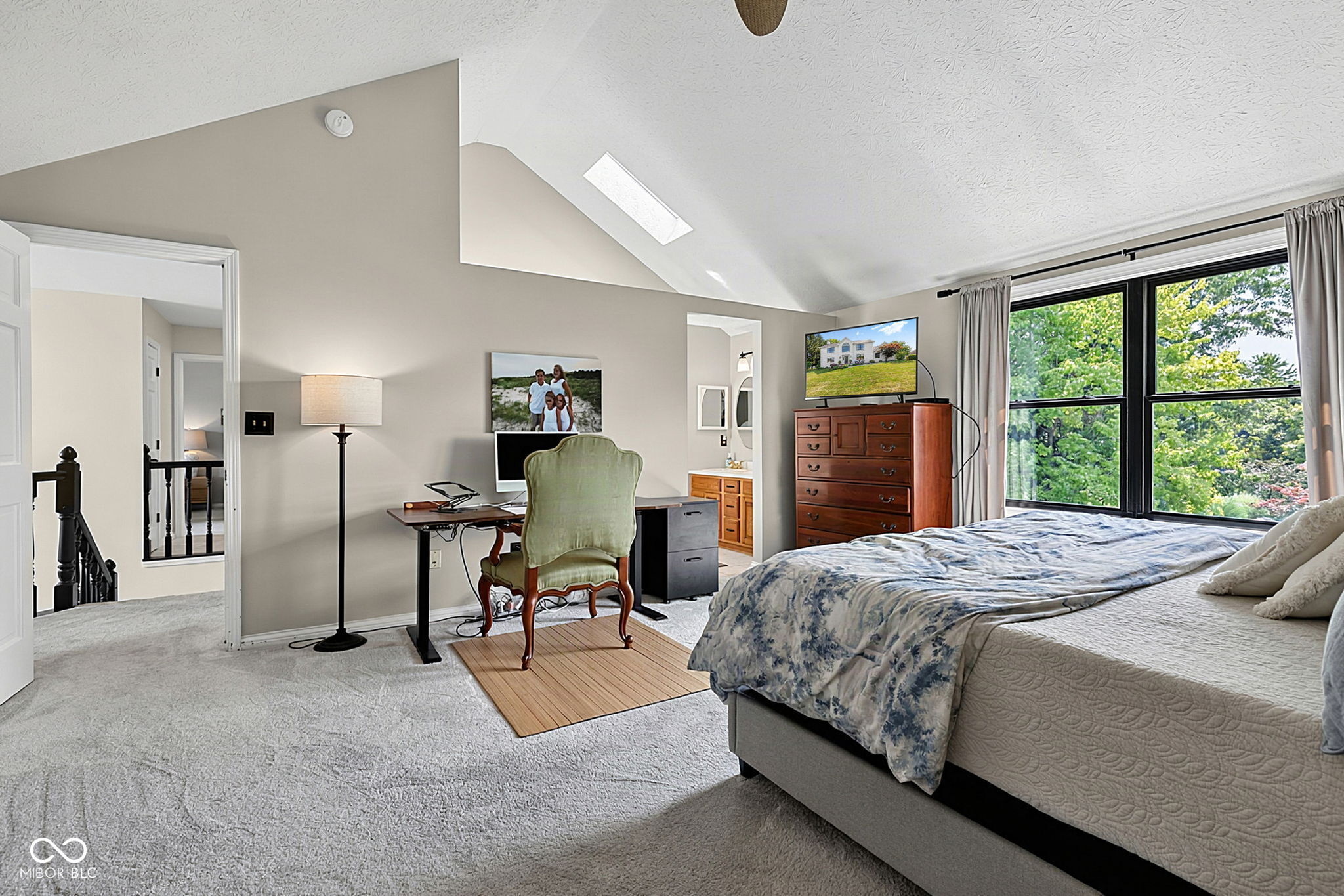 3209 Hazel Foster W