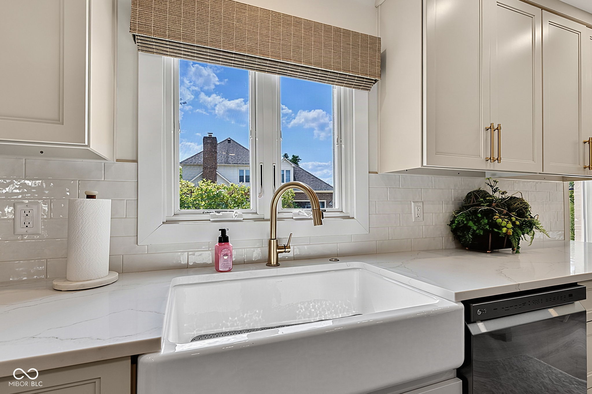 3209 Hazel Foster W