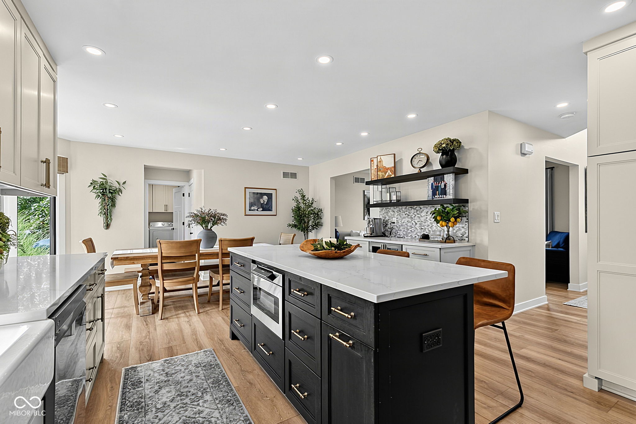 3209 Hazel Foster W