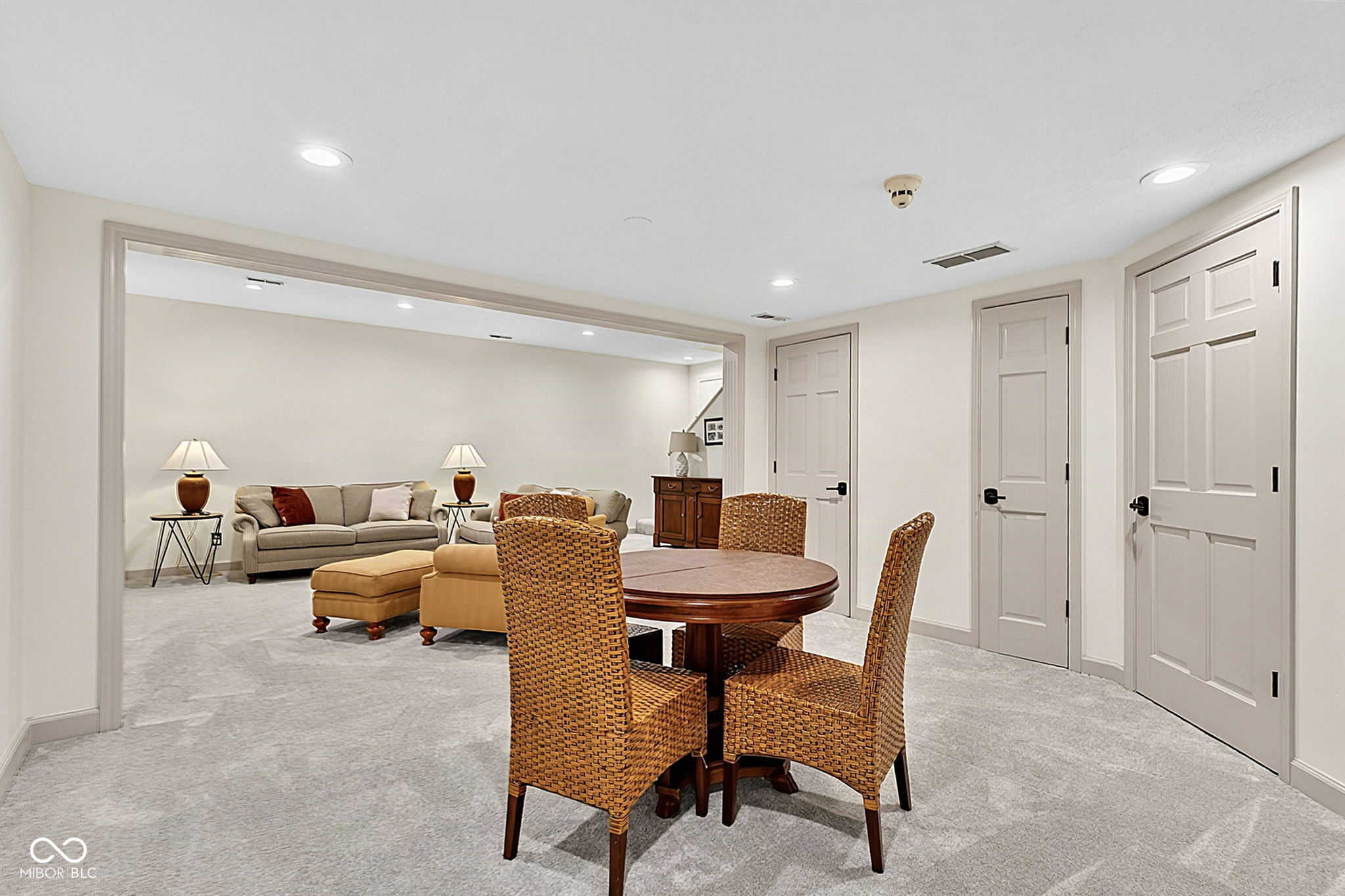 3209 Hazel Foster W