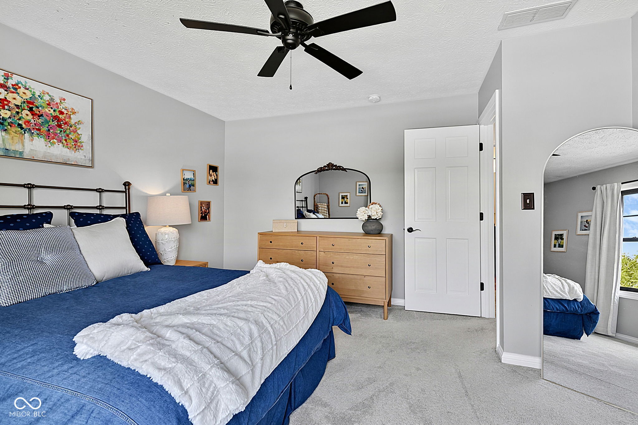 3209 Hazel Foster W
