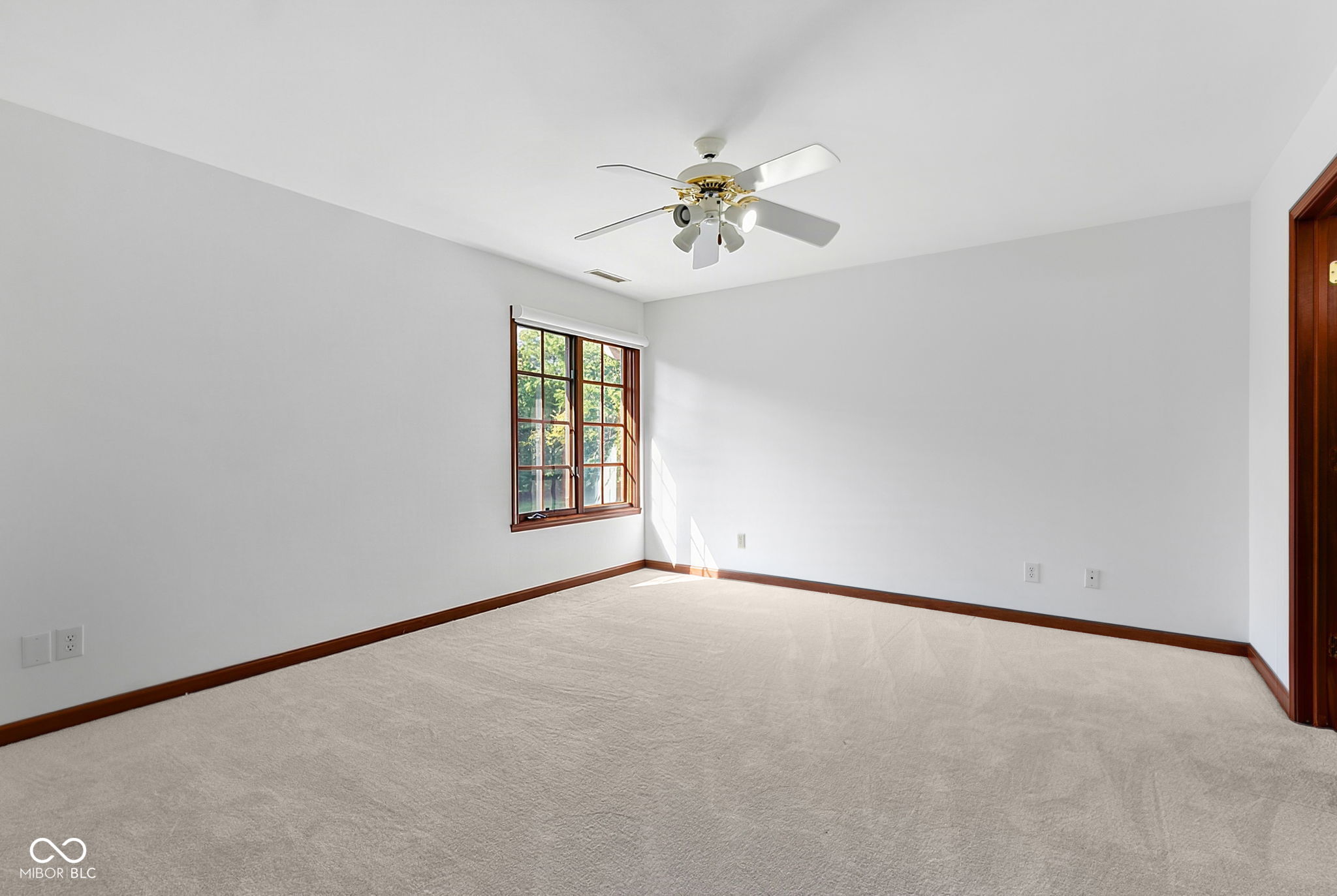 14260 Oakbrook Court