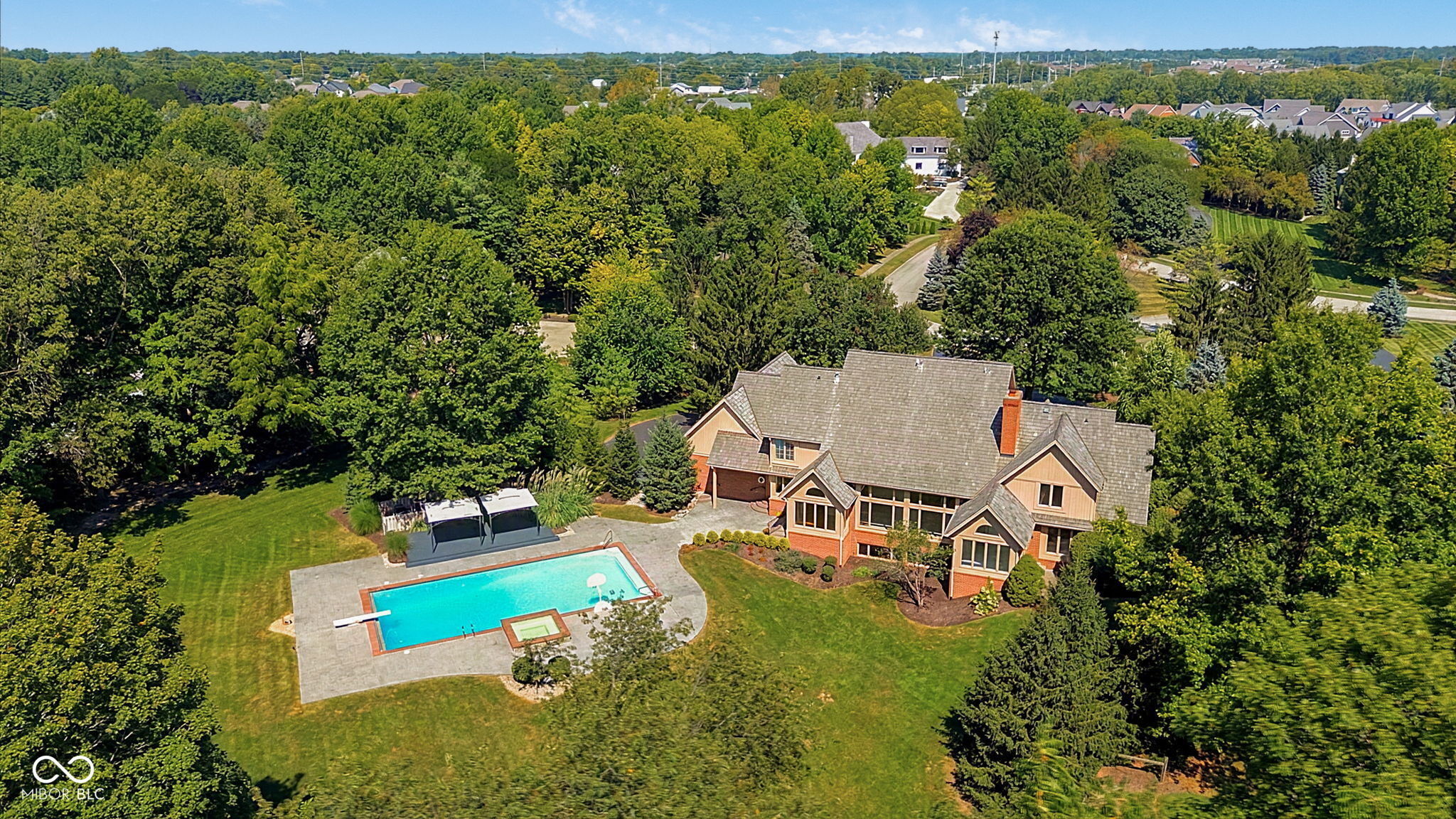 14260 Oakbrook Court