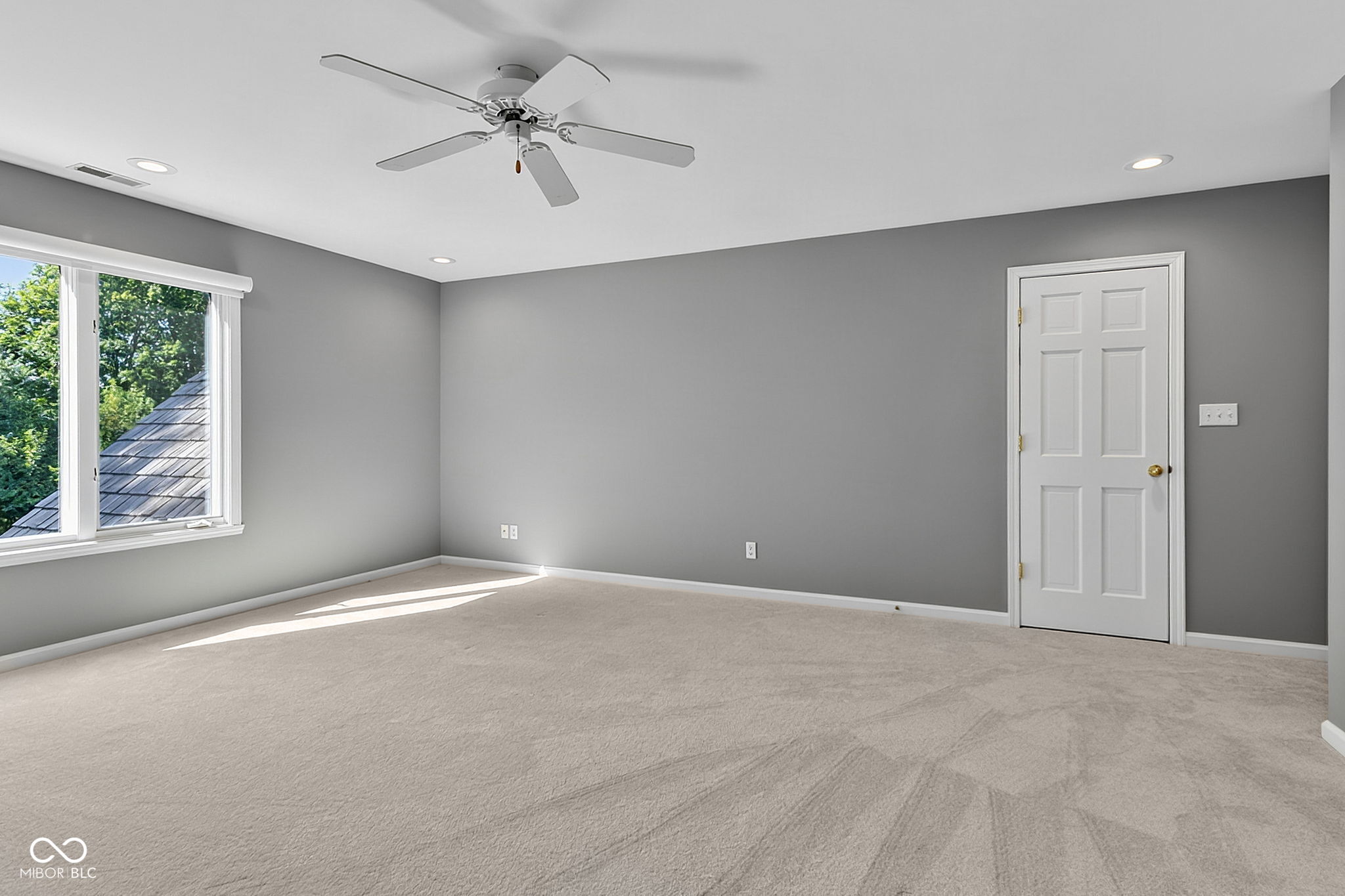 14260 Oakbrook Court