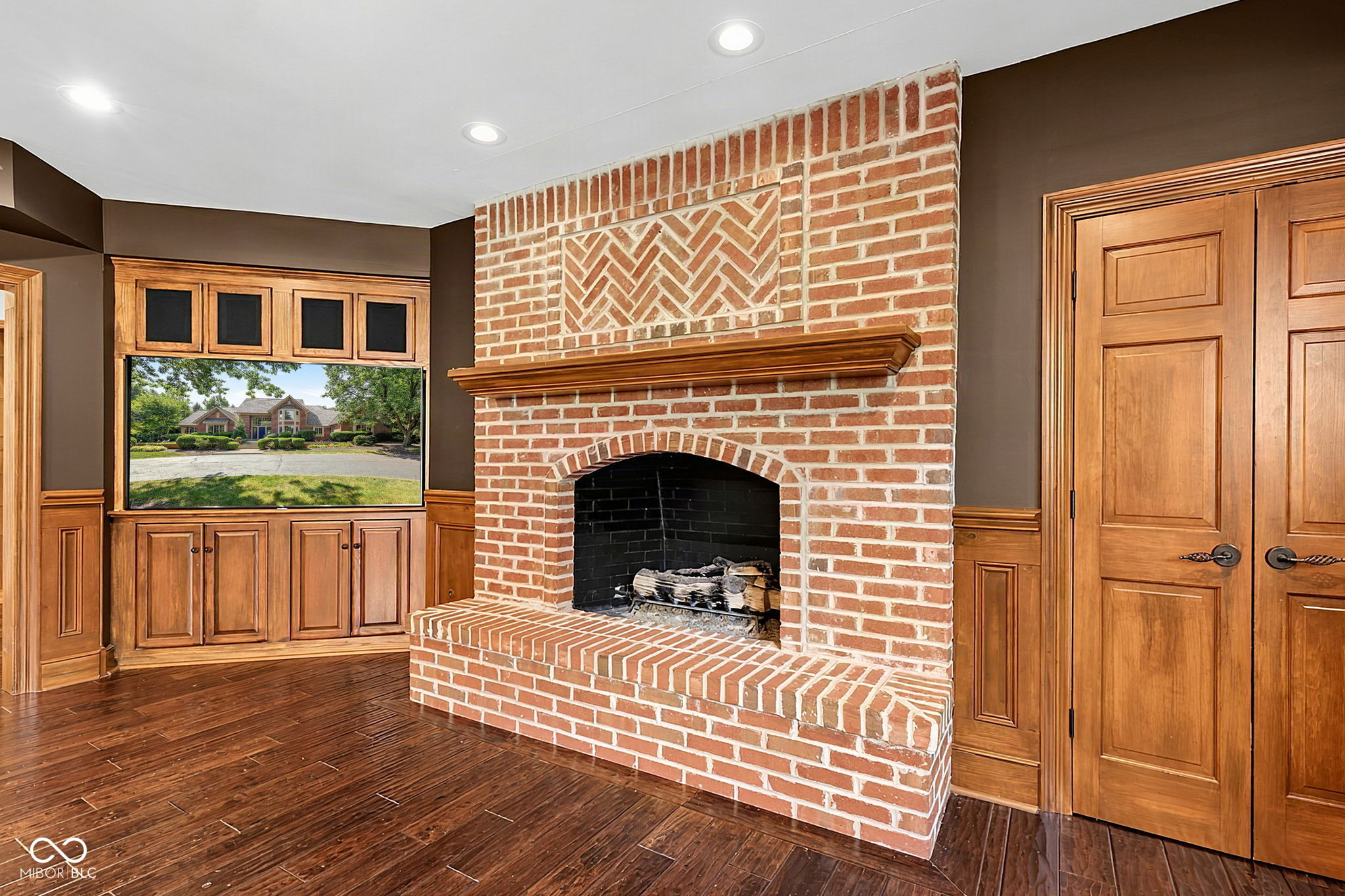 14260 Oakbrook Court