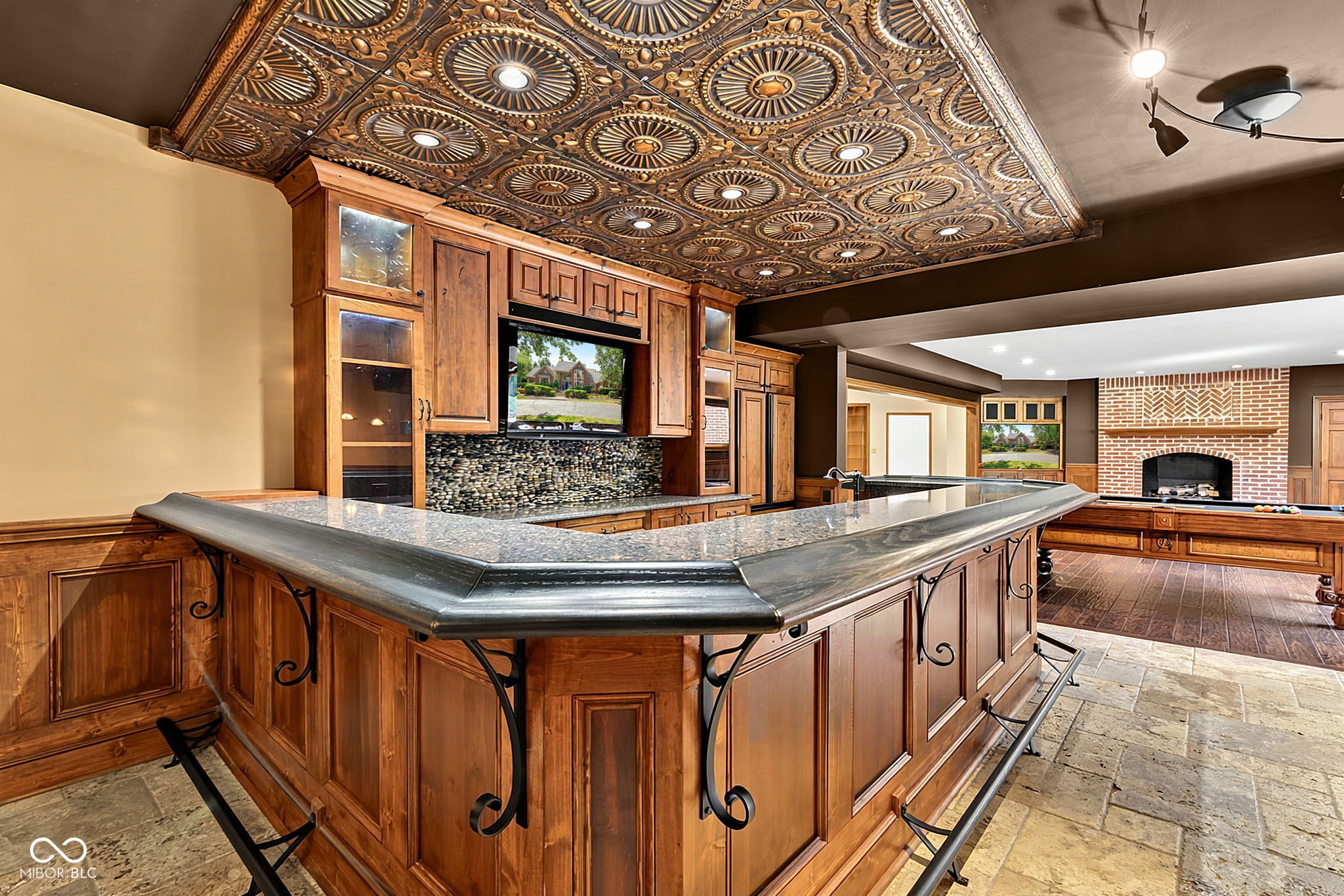 14260 Oakbrook Court