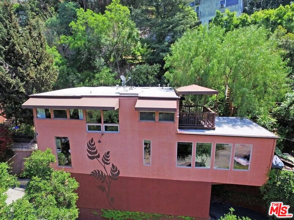 8296 Gould Ave