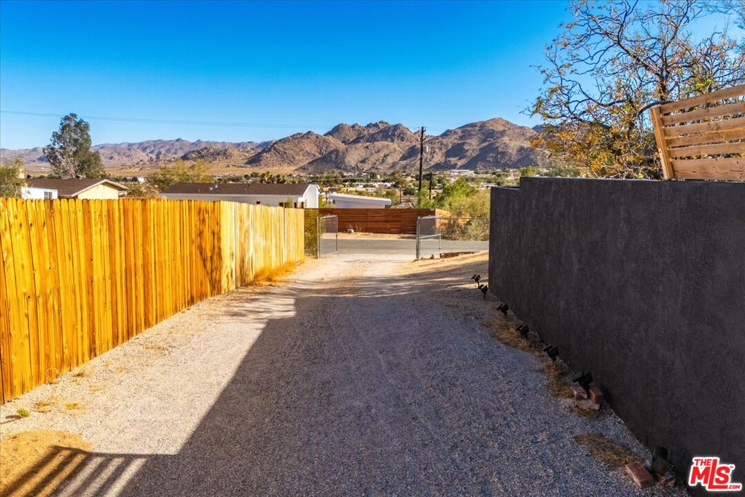 6144 Panorama St