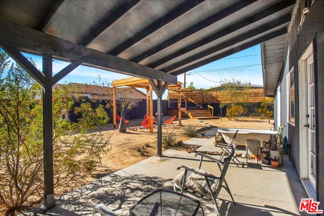 6144 Panorama St