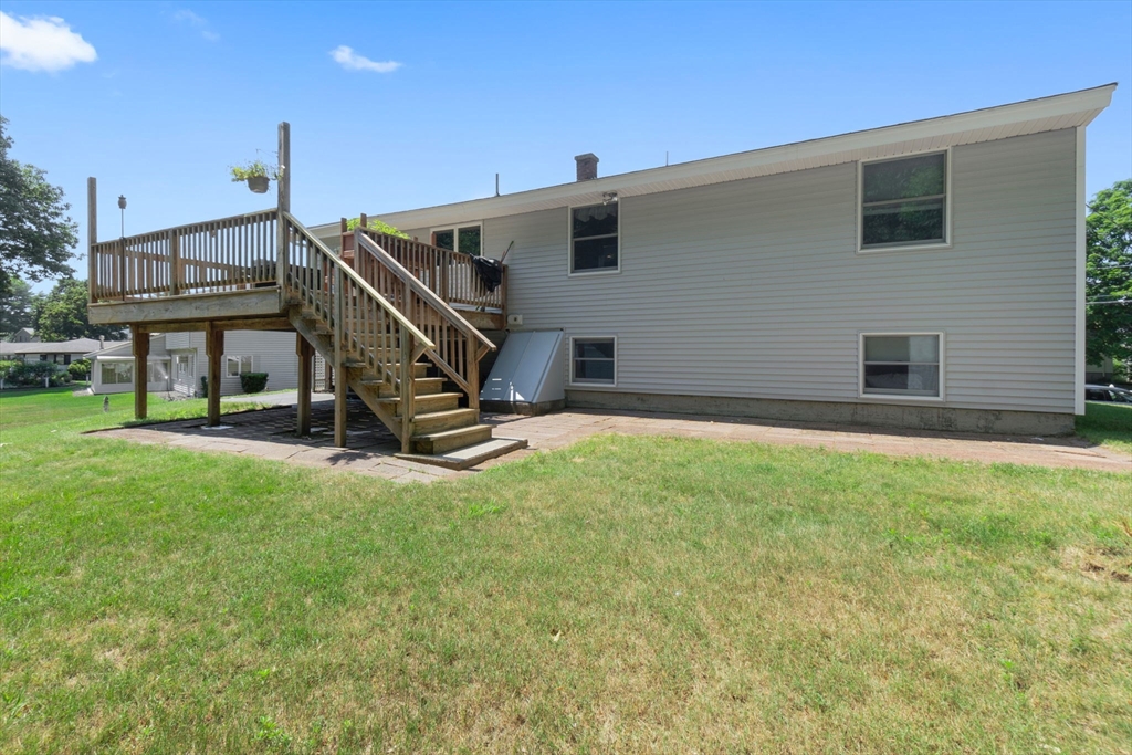 33 Glen Dr