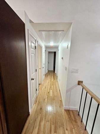 61 Nichols St