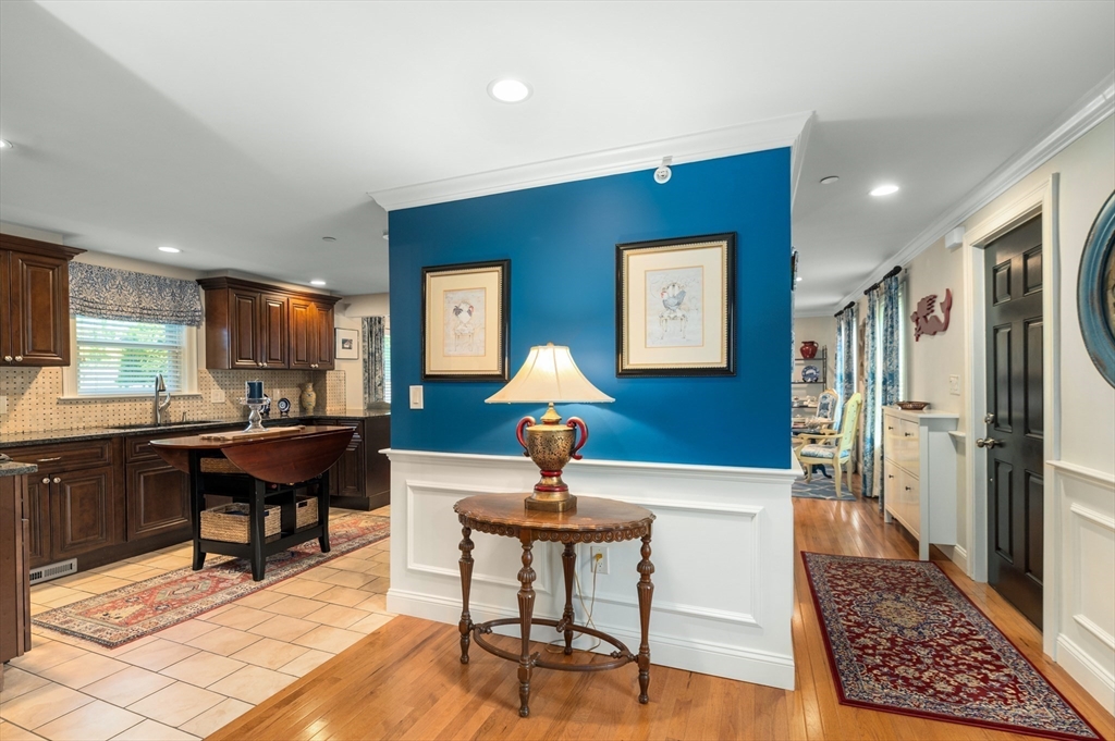 86 Liberty St # 3