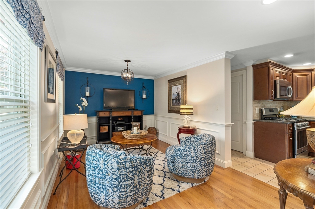 86 Liberty St # 3